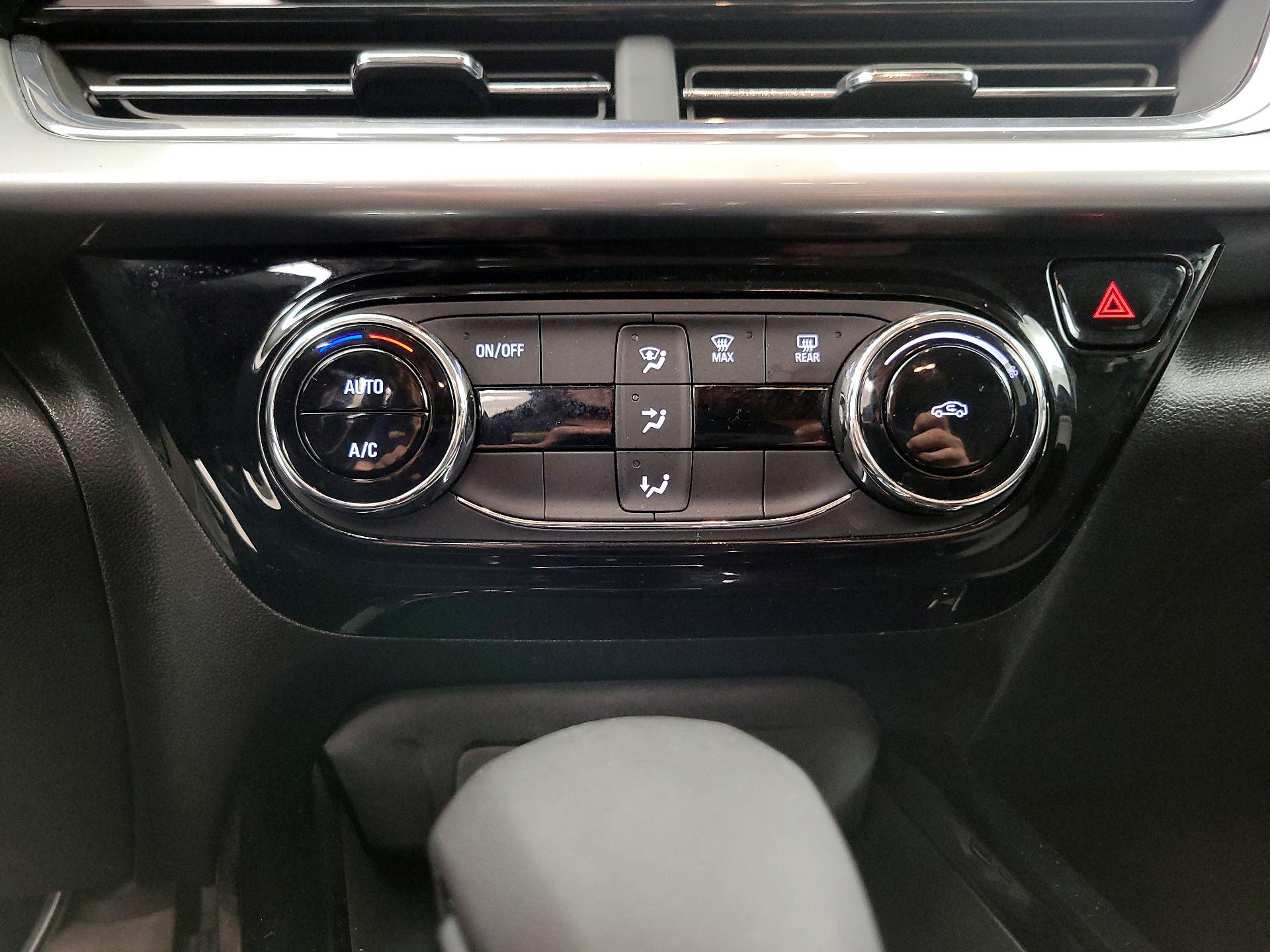 Thumbnail: 2025 Chevrolet Trax - 16