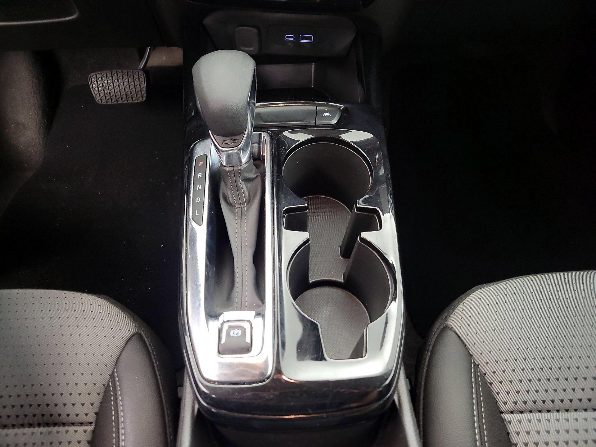Thumbnail: 2025 Chevrolet Trax - 17