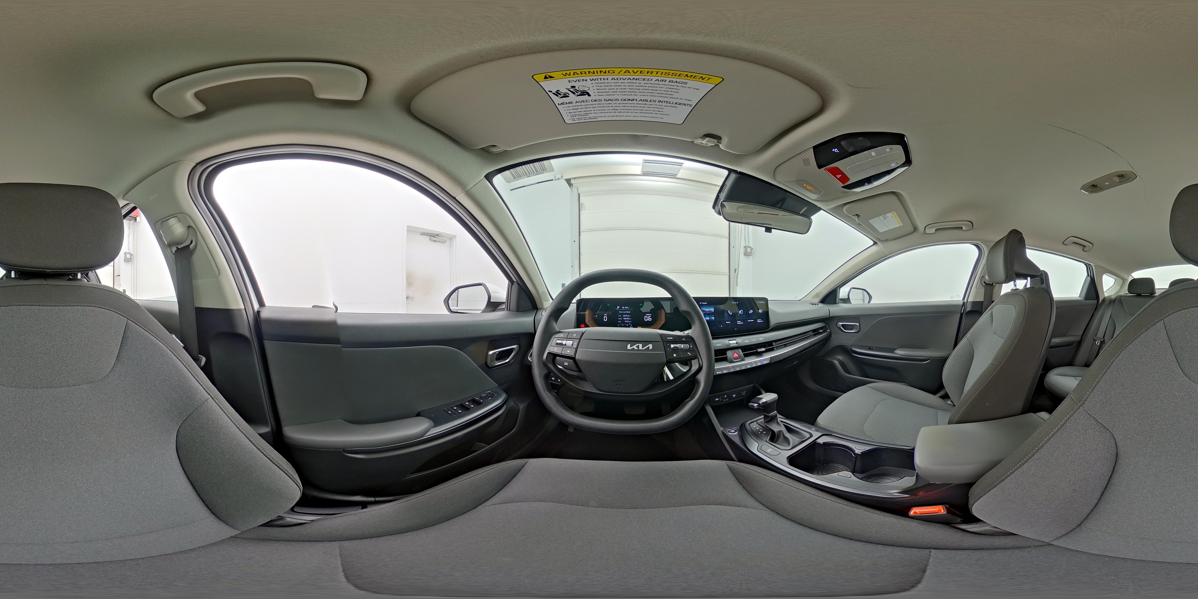 2025 Kia K4 LXS - Photo 27