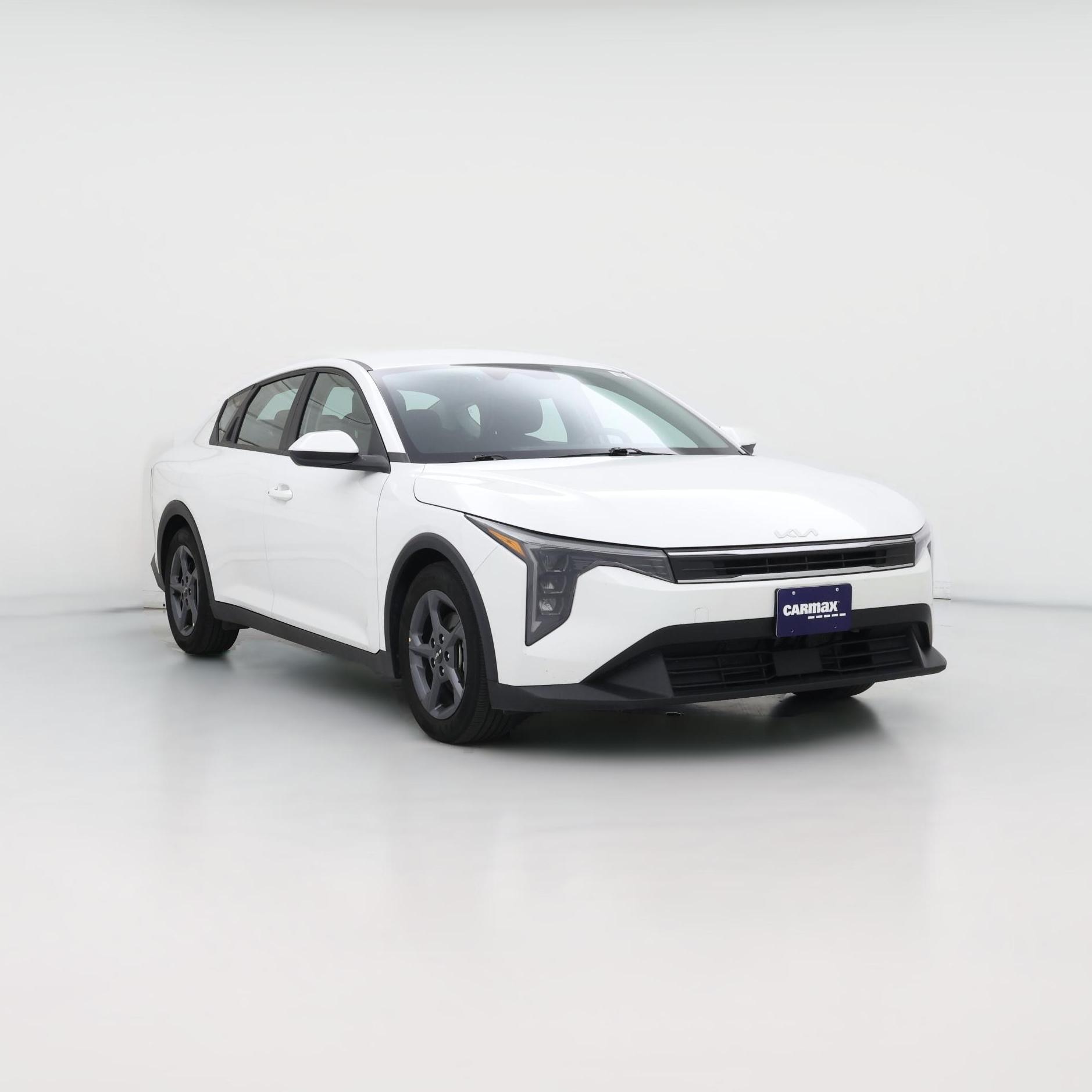 Thumbnail: 2025 Kia K4 - 1
