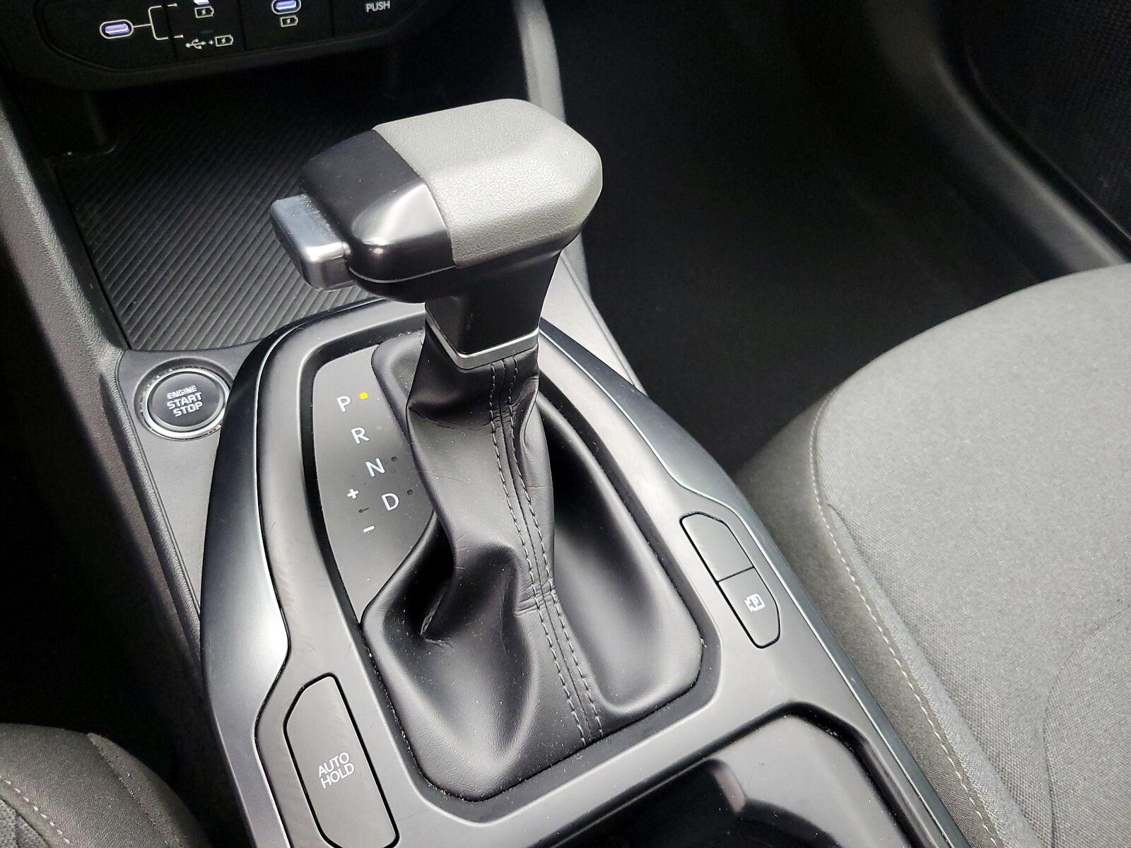 2025 Kia K4 LXS - Photo 19