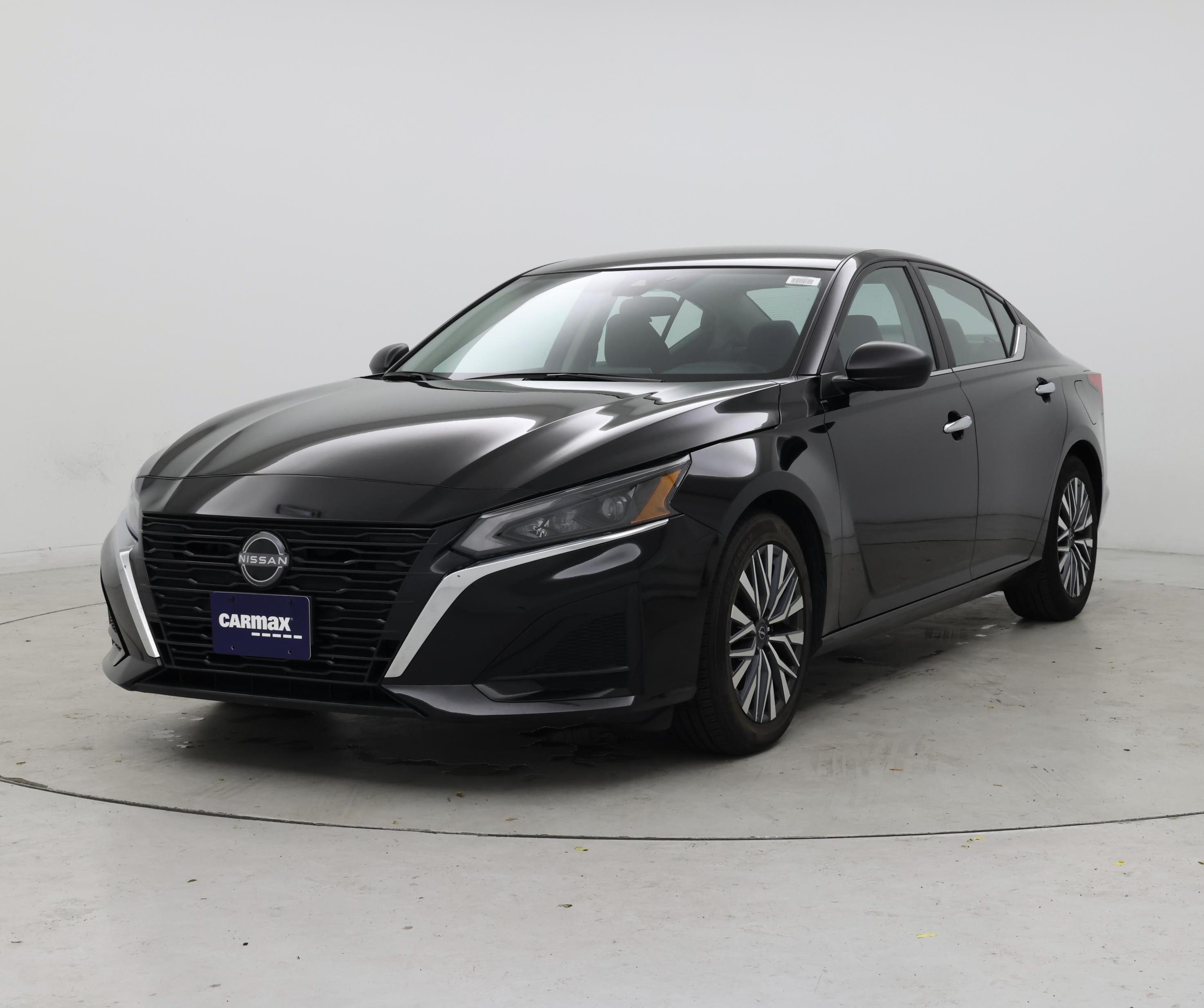 Thumbnail: 2025 Nissan Altima - 4