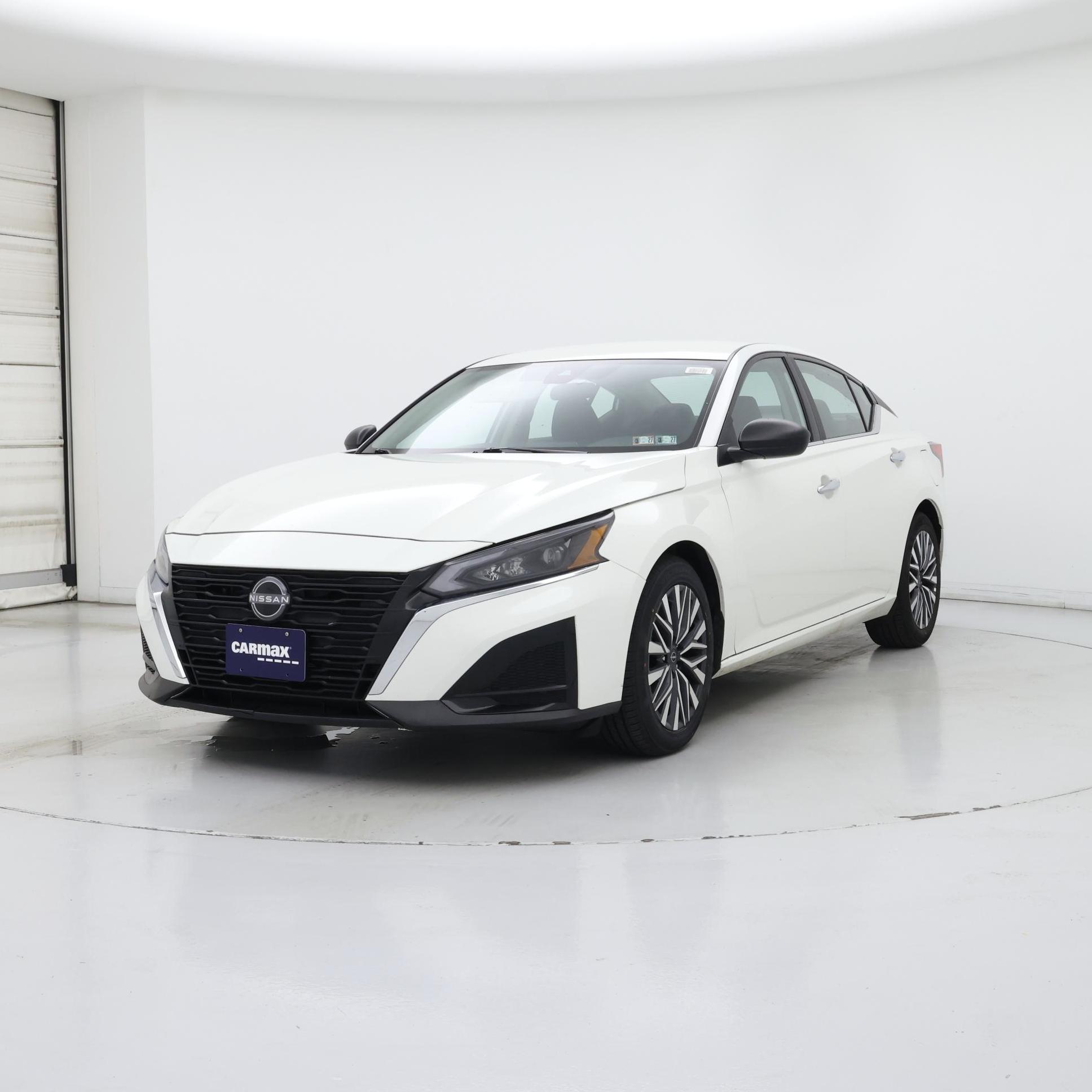 Thumbnail: 2025 Nissan Altima - 4