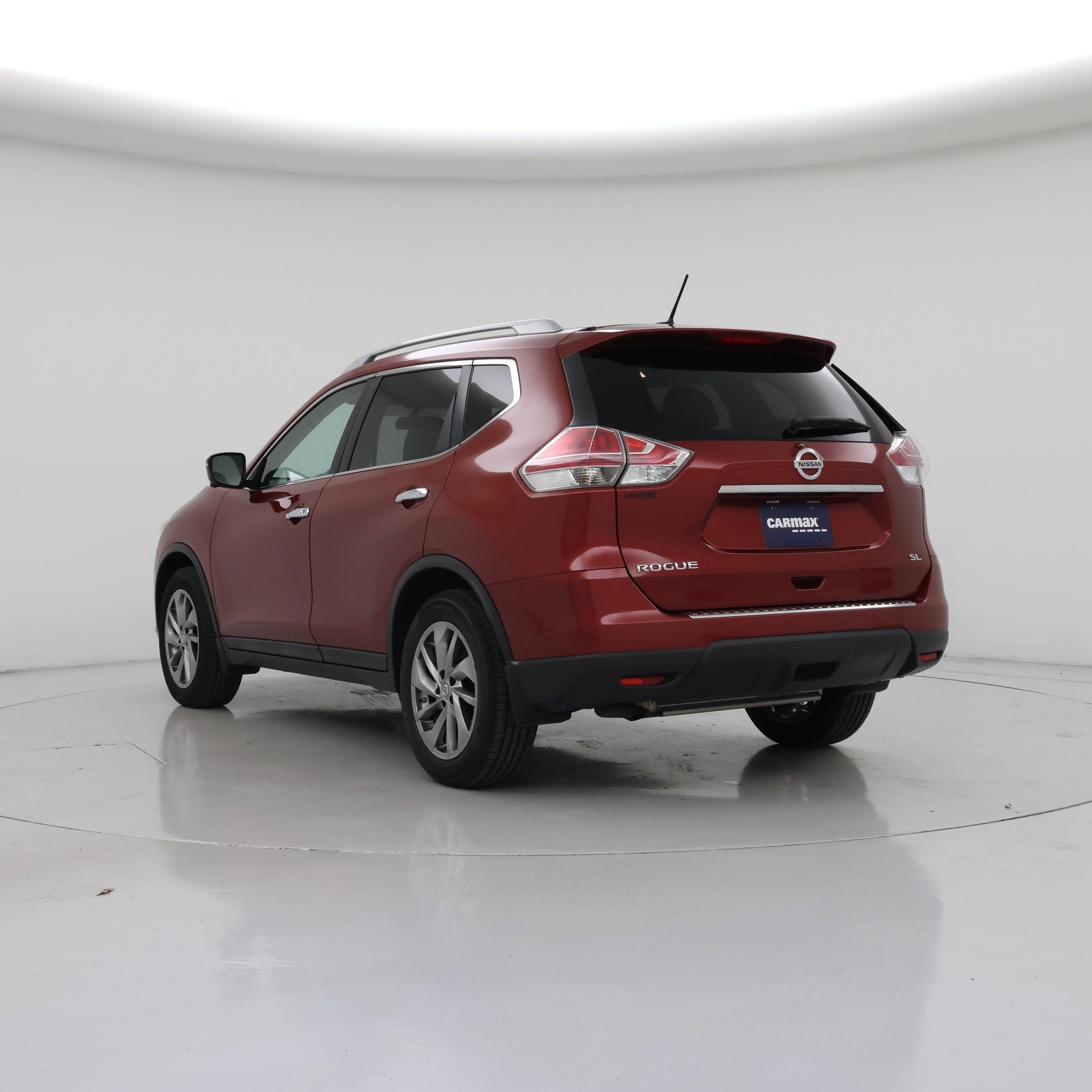 Thumbnail: 2015 Nissan Rogue - 2