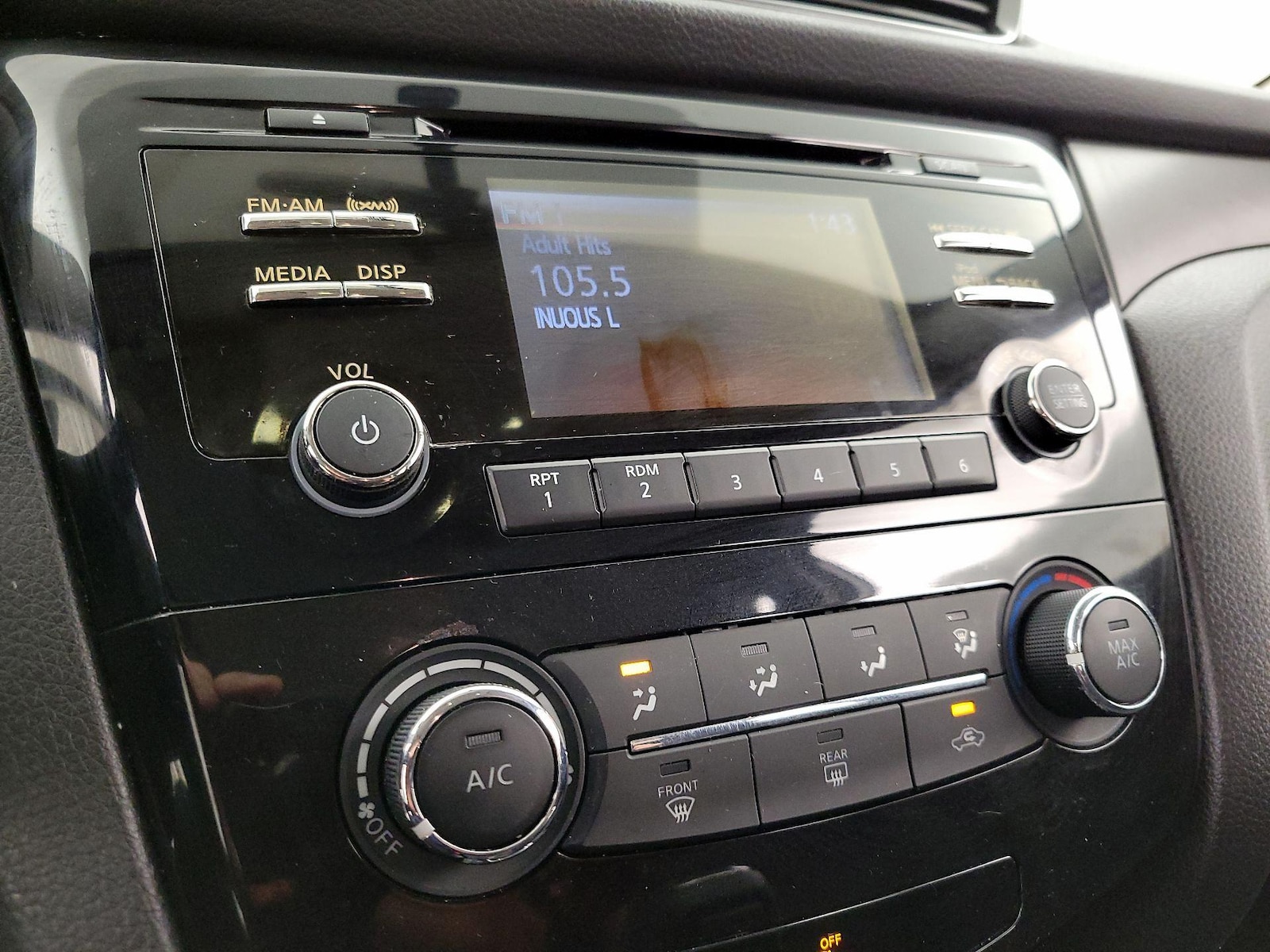 2017 Nissan Rogue Sport S - Photo 16