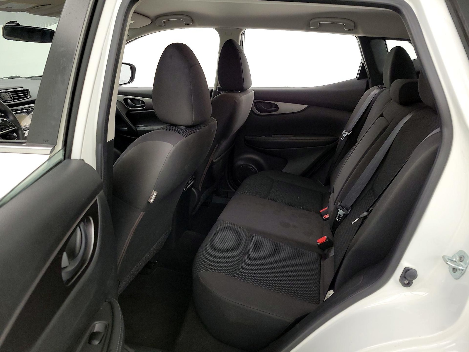 2017 Nissan Rogue Sport S - Photo 20