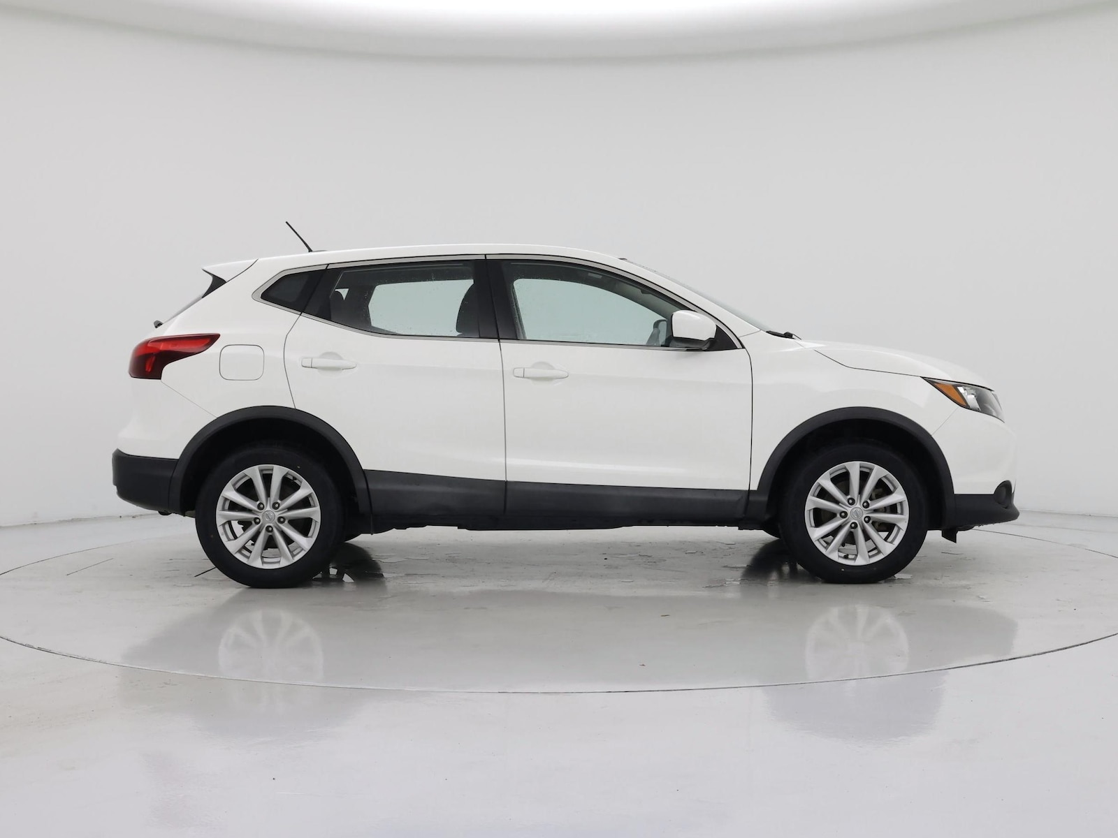2017 Nissan Rogue Sport S - Photo 8