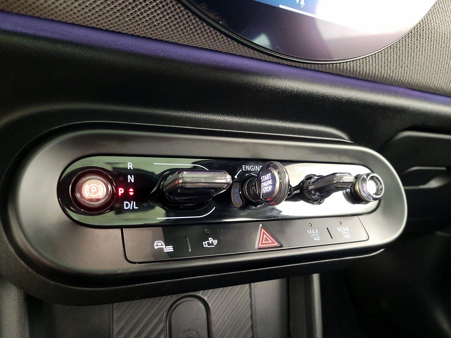 Thumbnail: 2025 MINI Cooper Hardtop - 16