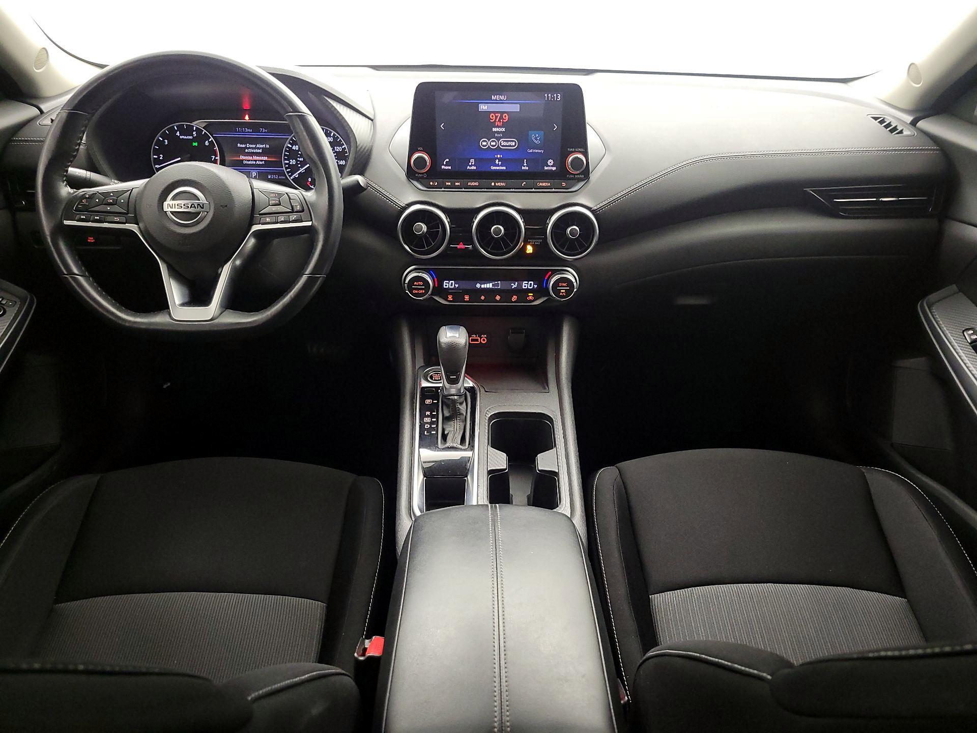Thumbnail: 2020 Nissan Sentra - 9