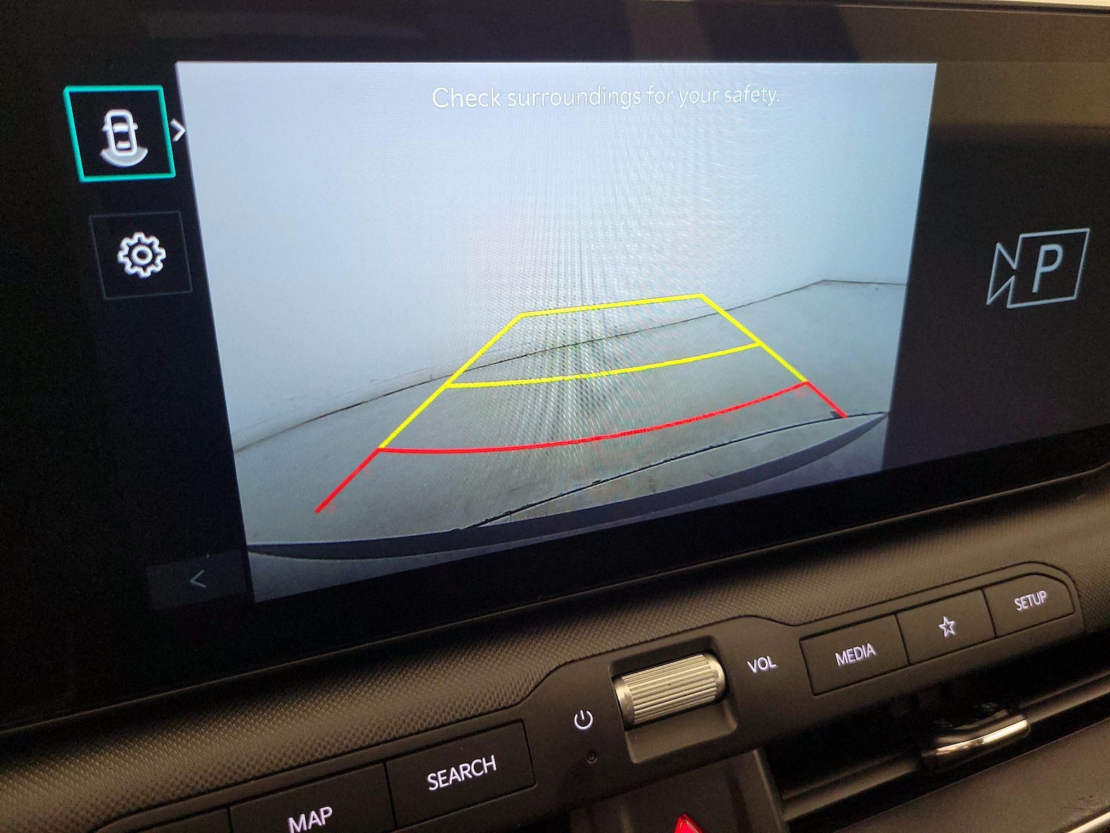 2025 Kia K4 LXS - Photo 15