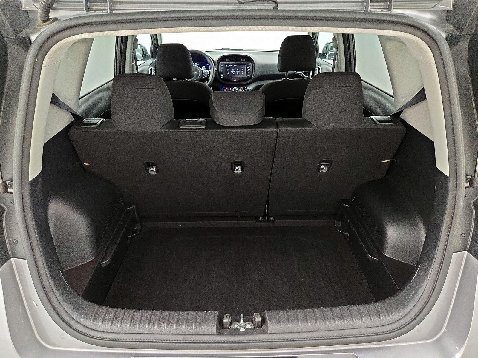 2025 Kia Soul LX - Photo 21