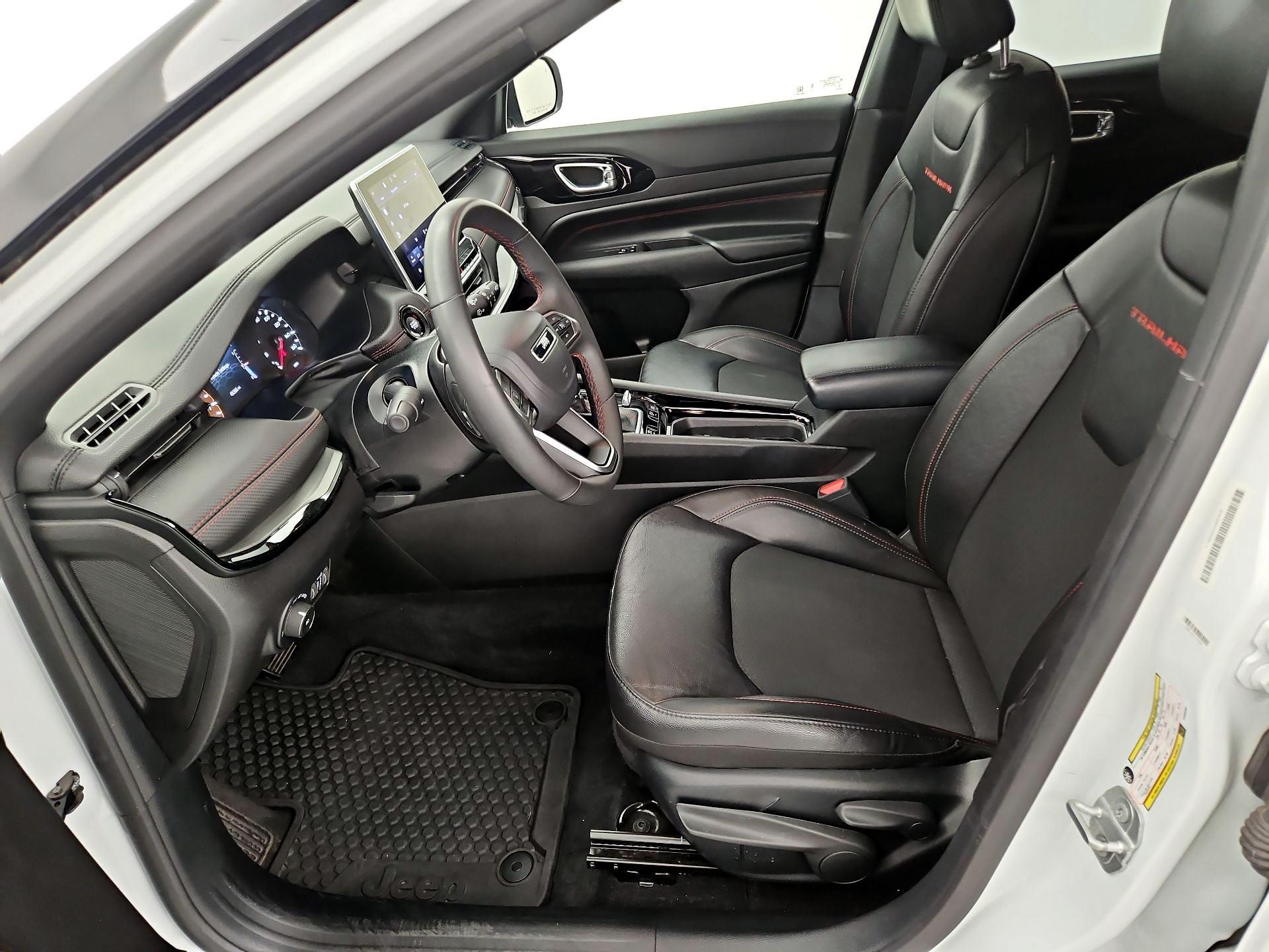 Thumbnail: 2025 Jeep Compass - 11