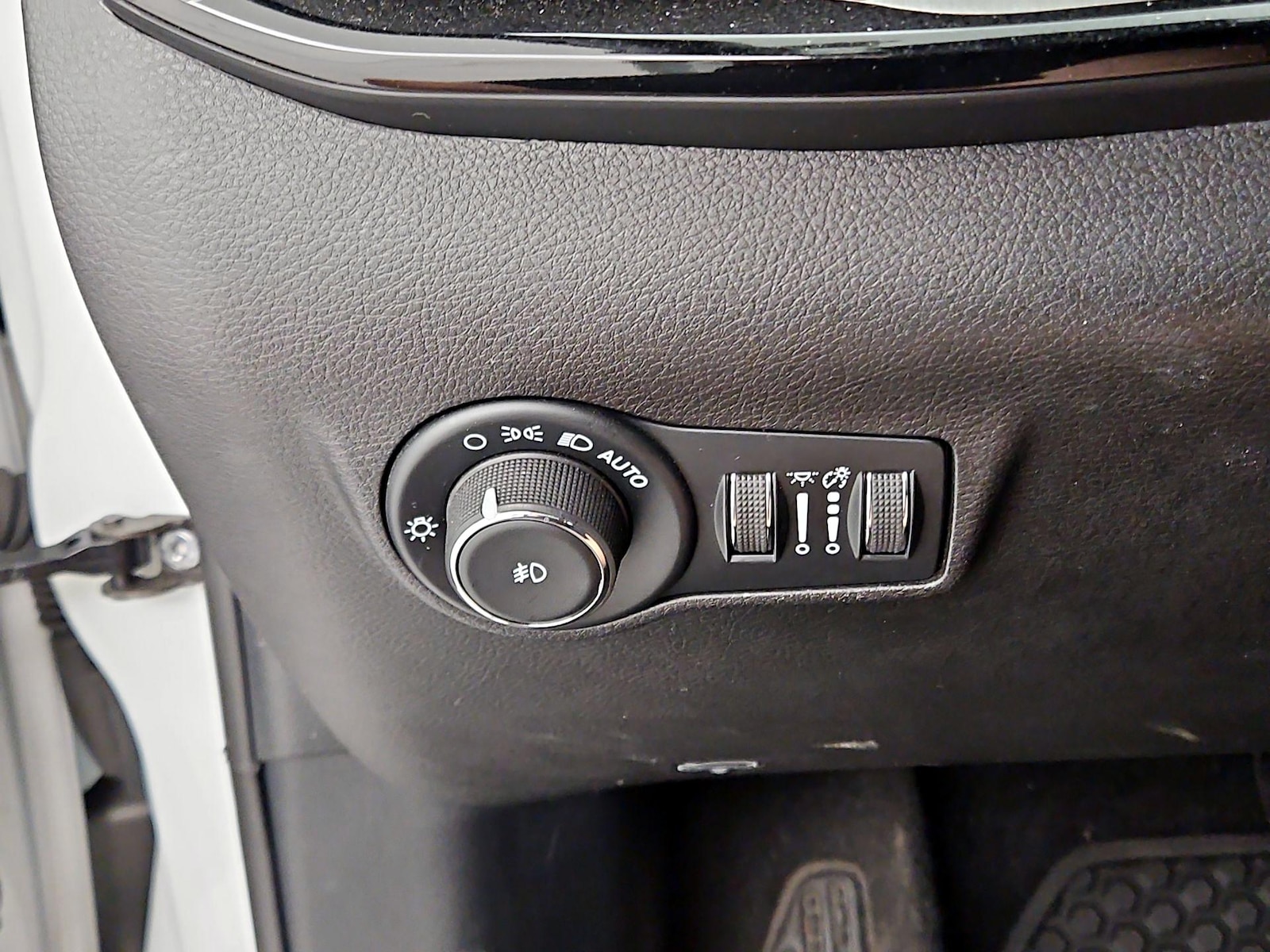 2025 Jeep Compass Trailhawk - Photo 14