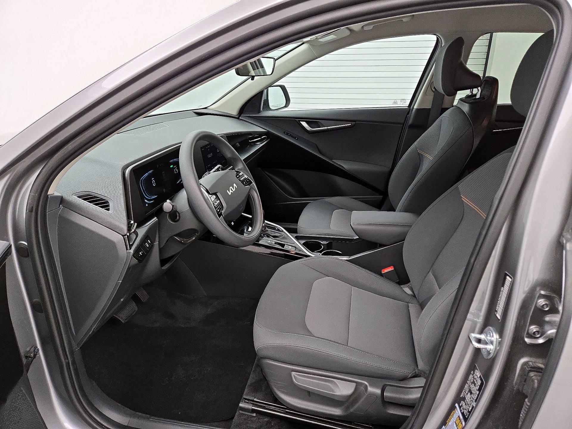 Thumbnail: 2026 Kia Niro - 11