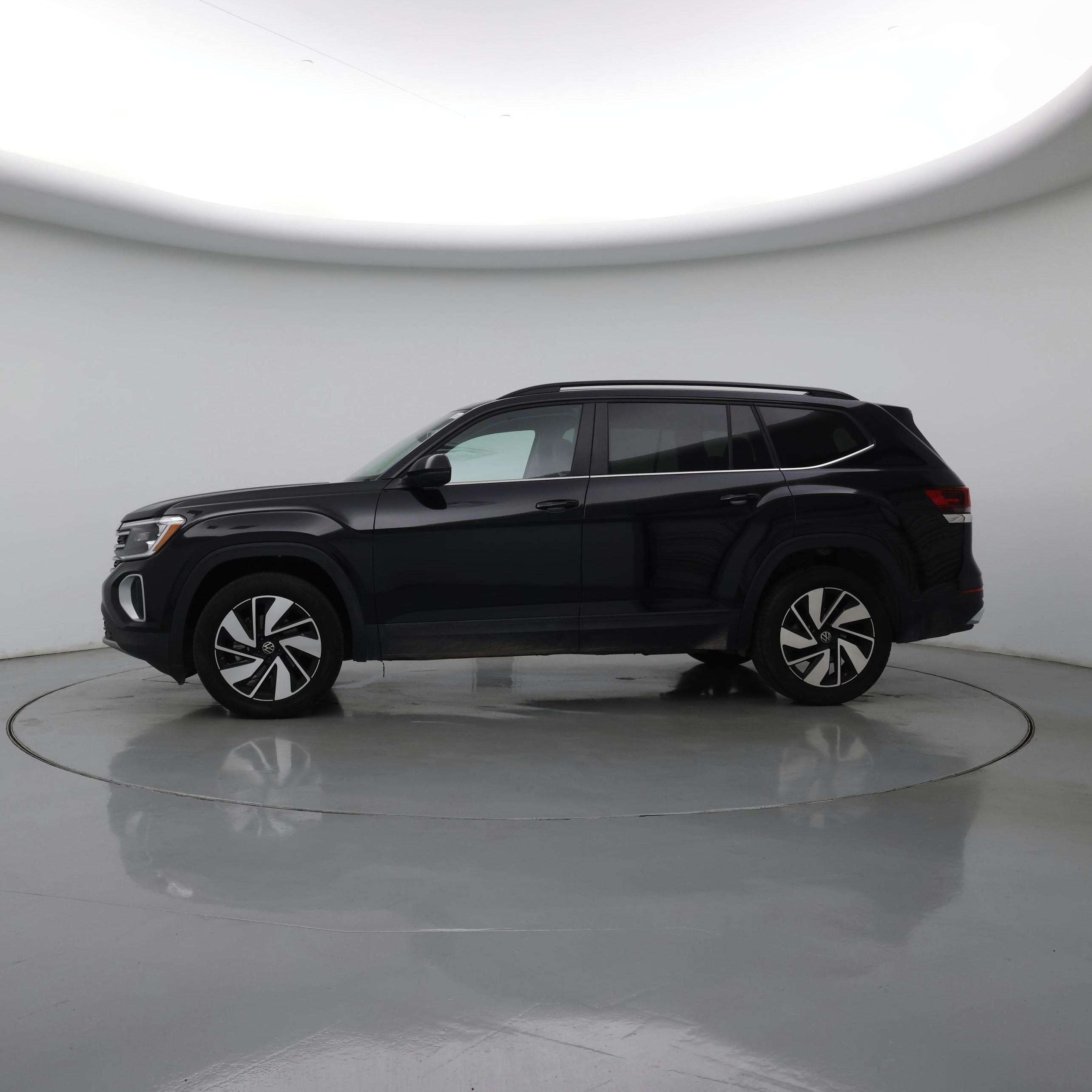Thumbnail: 2026 Volkswagen Atlas - 3