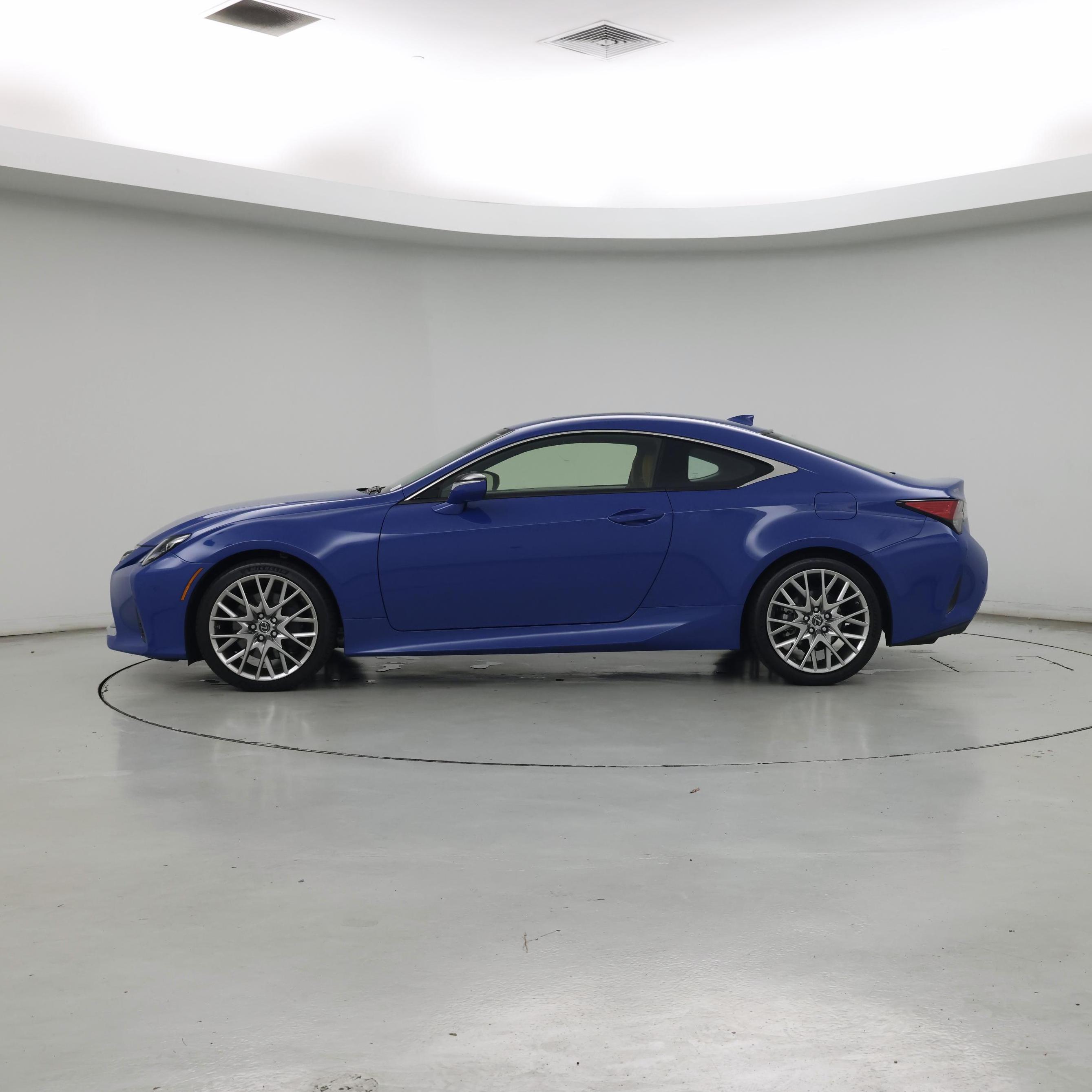 Thumbnail: 2022 Lexus RC - 3