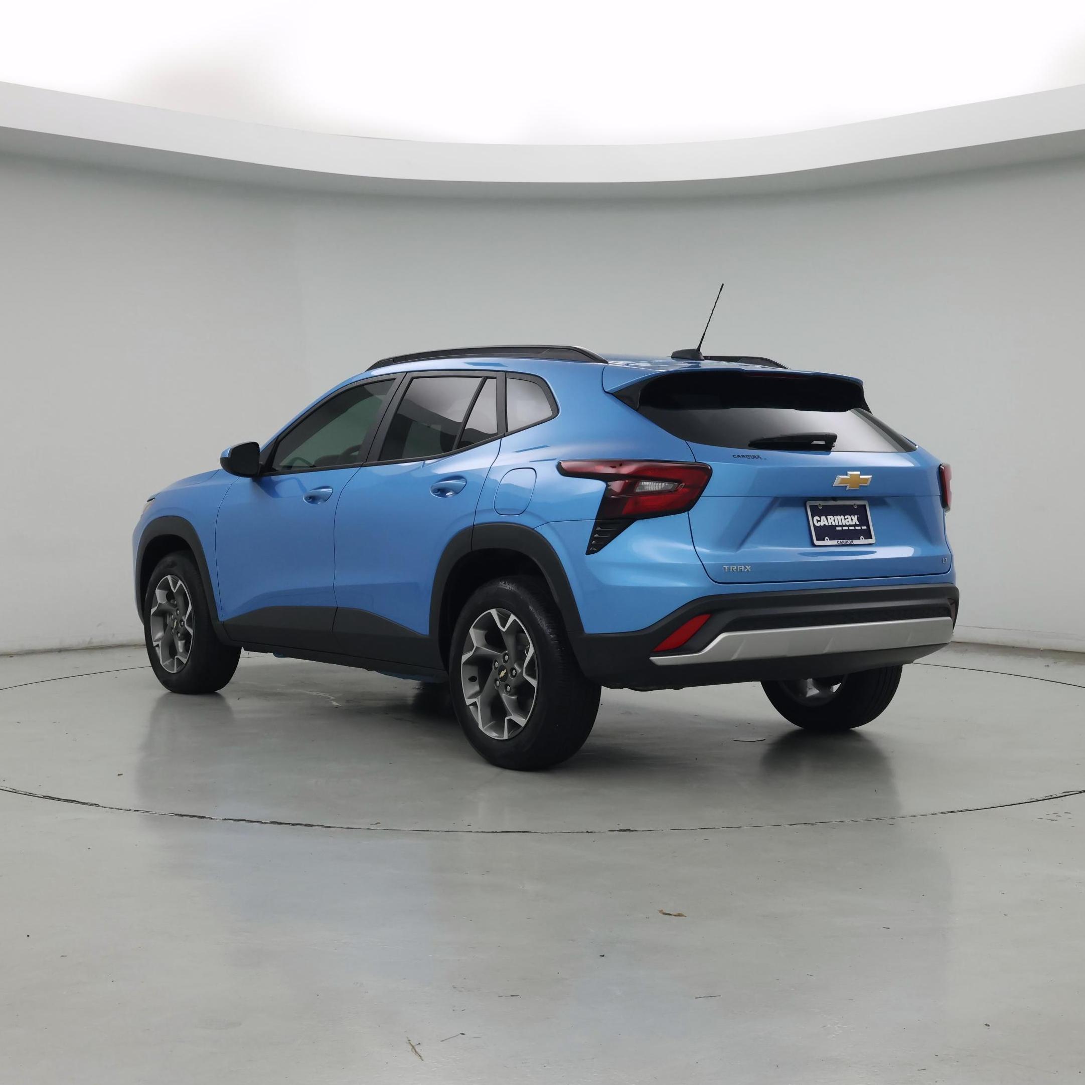 Thumbnail: 2025 Chevrolet Trax - 2