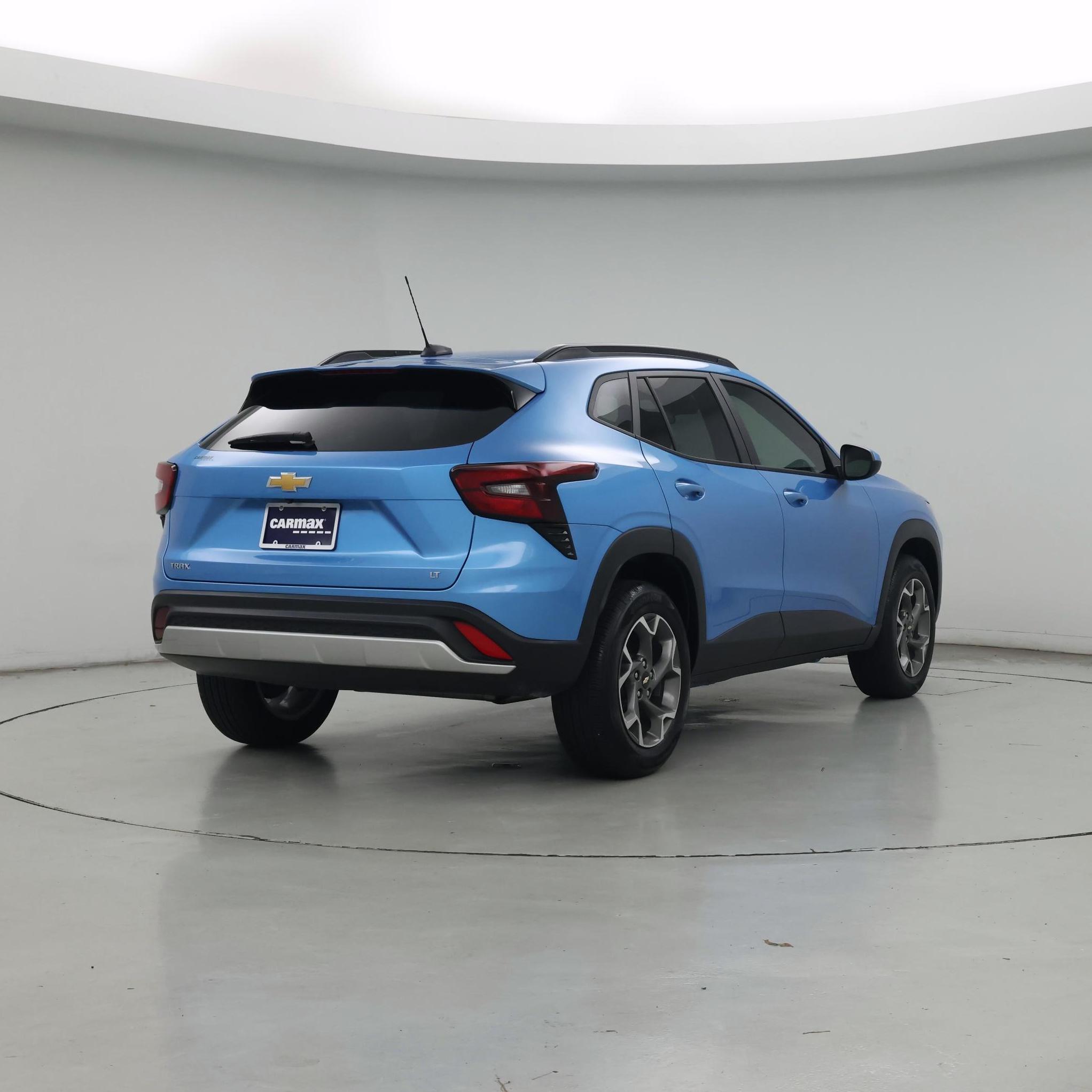 Thumbnail: 2025 Chevrolet Trax - 8