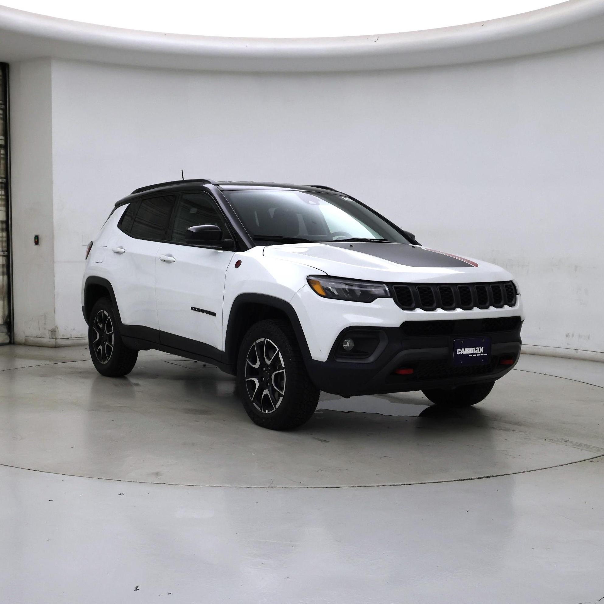 White 2025 Jeep Compass SUV / Crossover Four-Wheel Drive Automatic