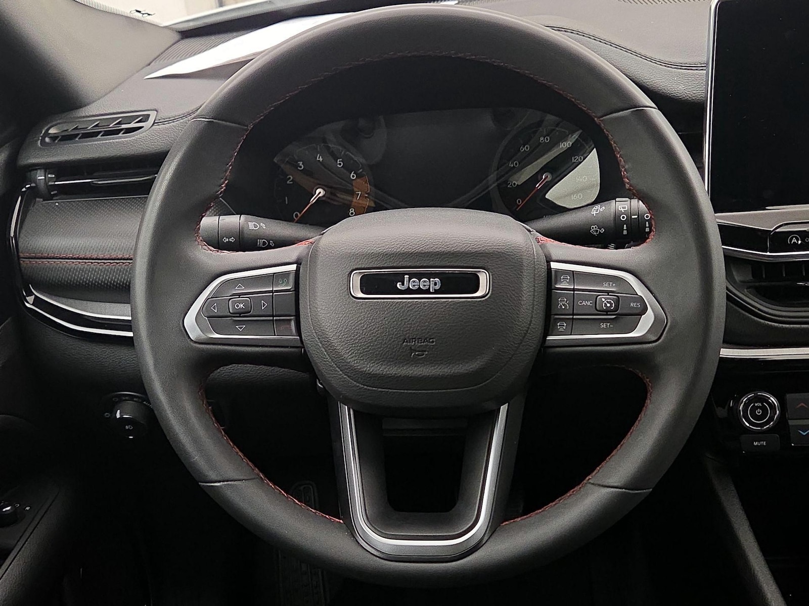 2025 Jeep Compass Trailhawk - Photo 11