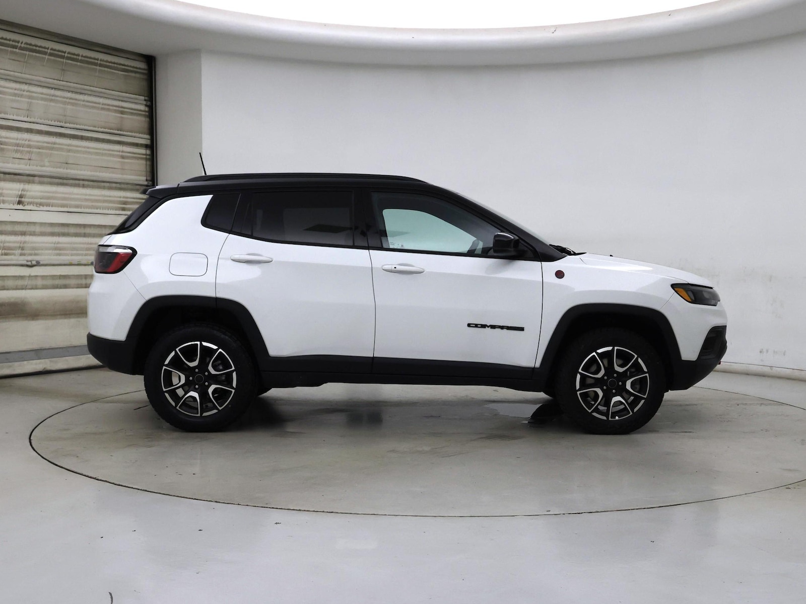 2025 Jeep Compass Trailhawk - Photo 8