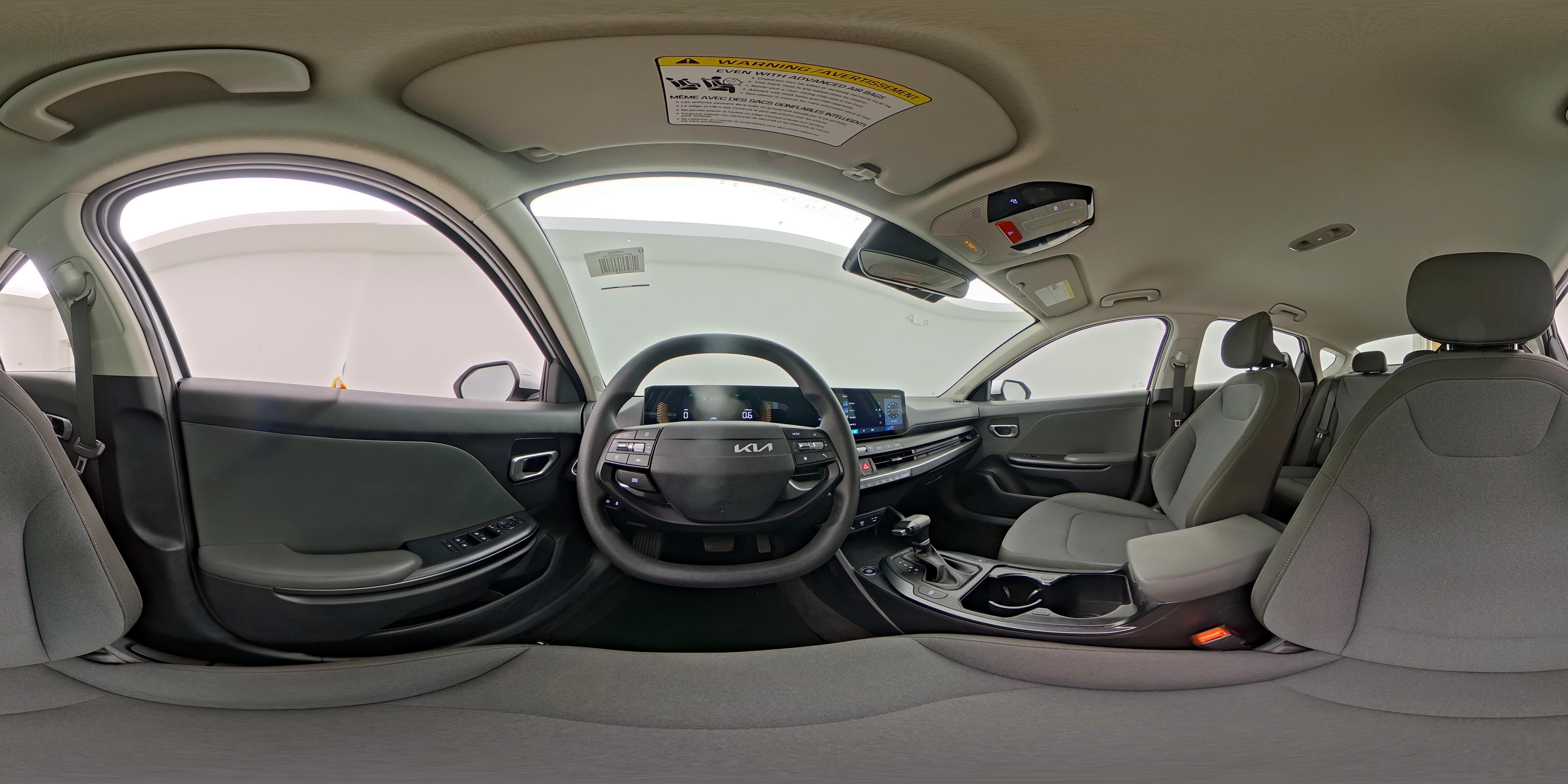 2025 Kia K4 LXS - Photo 26