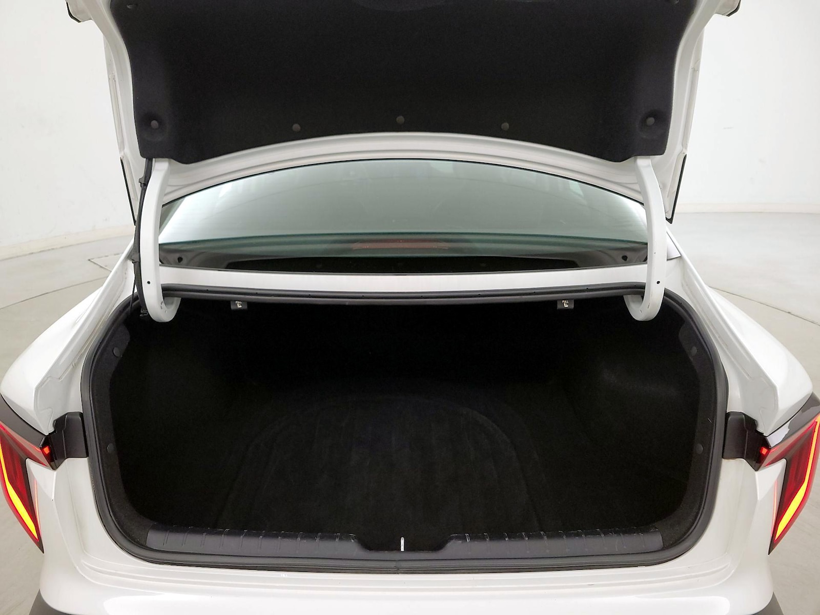 2025 Kia K4 LXS - Photo 21