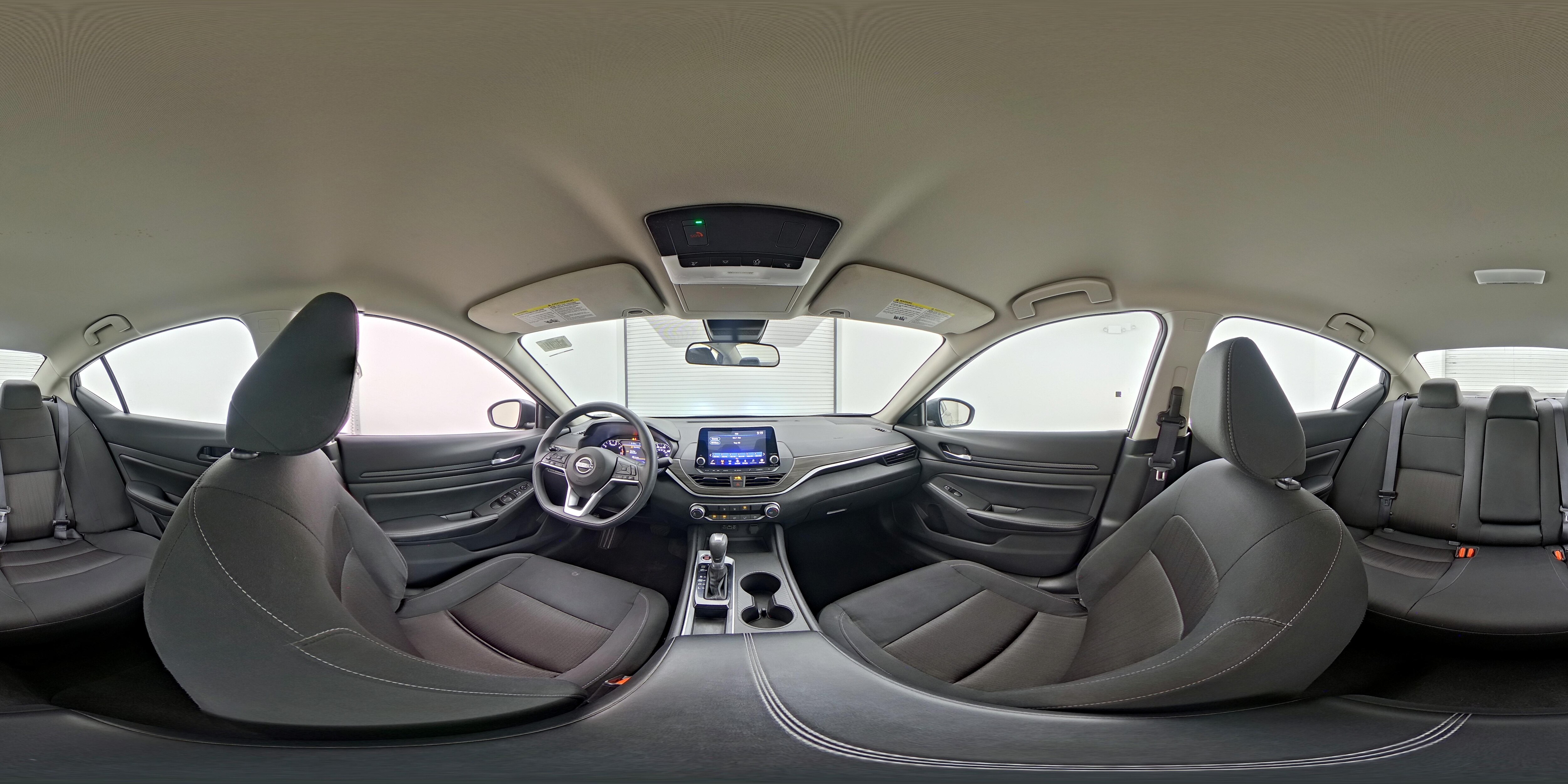 2025 Nissan Altima SV - Photo 24