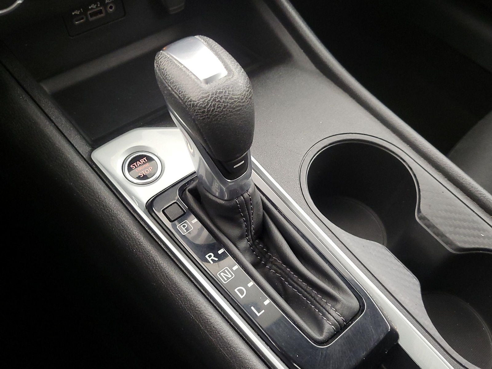 2025 Nissan Altima SV - Photo 18