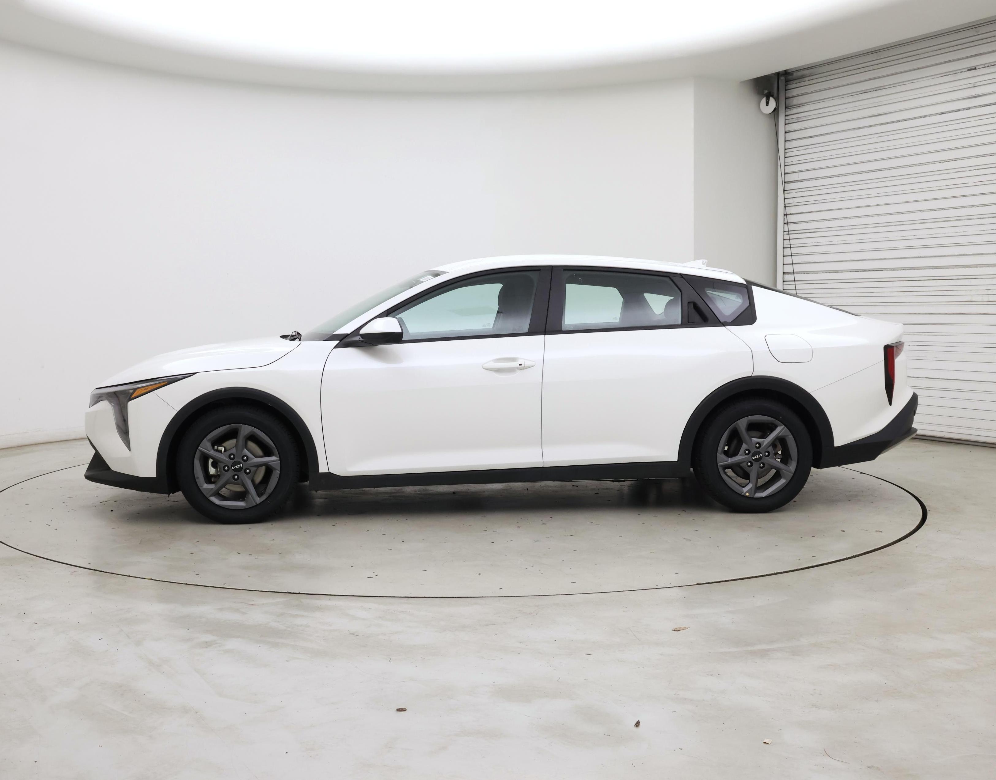 Thumbnail: 2025 Kia K4 - 3