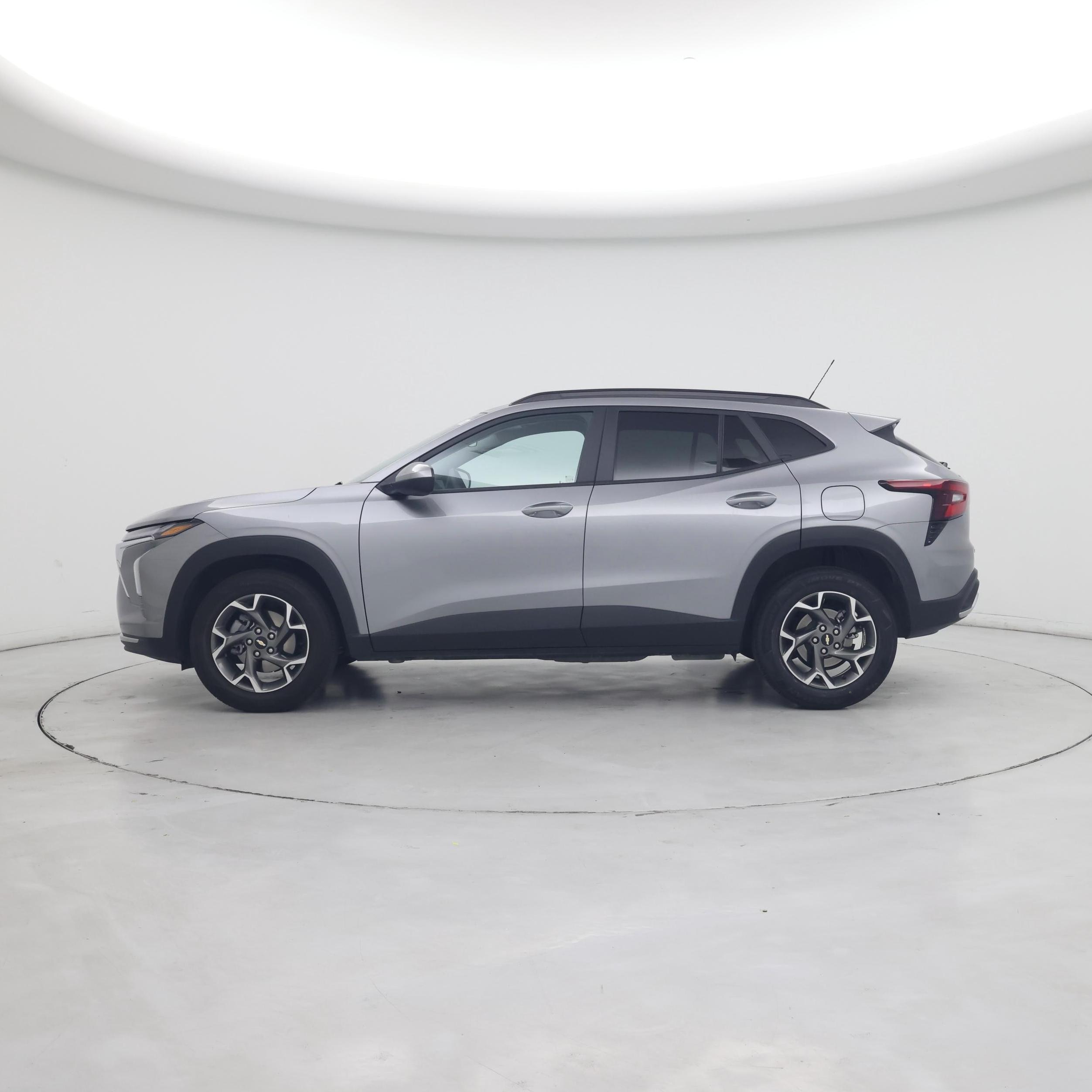 Thumbnail: 2025 Chevrolet Trax - 3