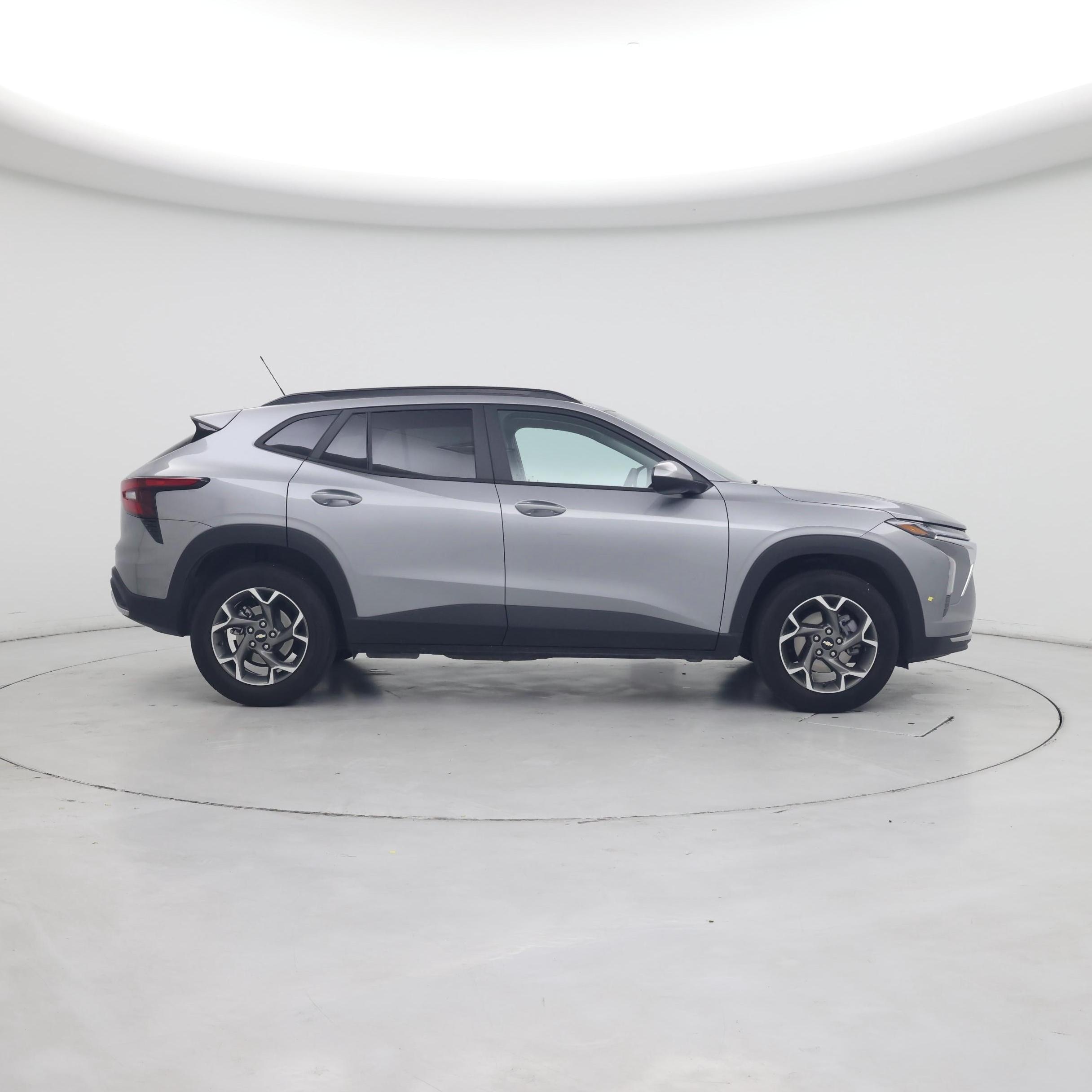 Thumbnail: 2025 Chevrolet Trax - 7