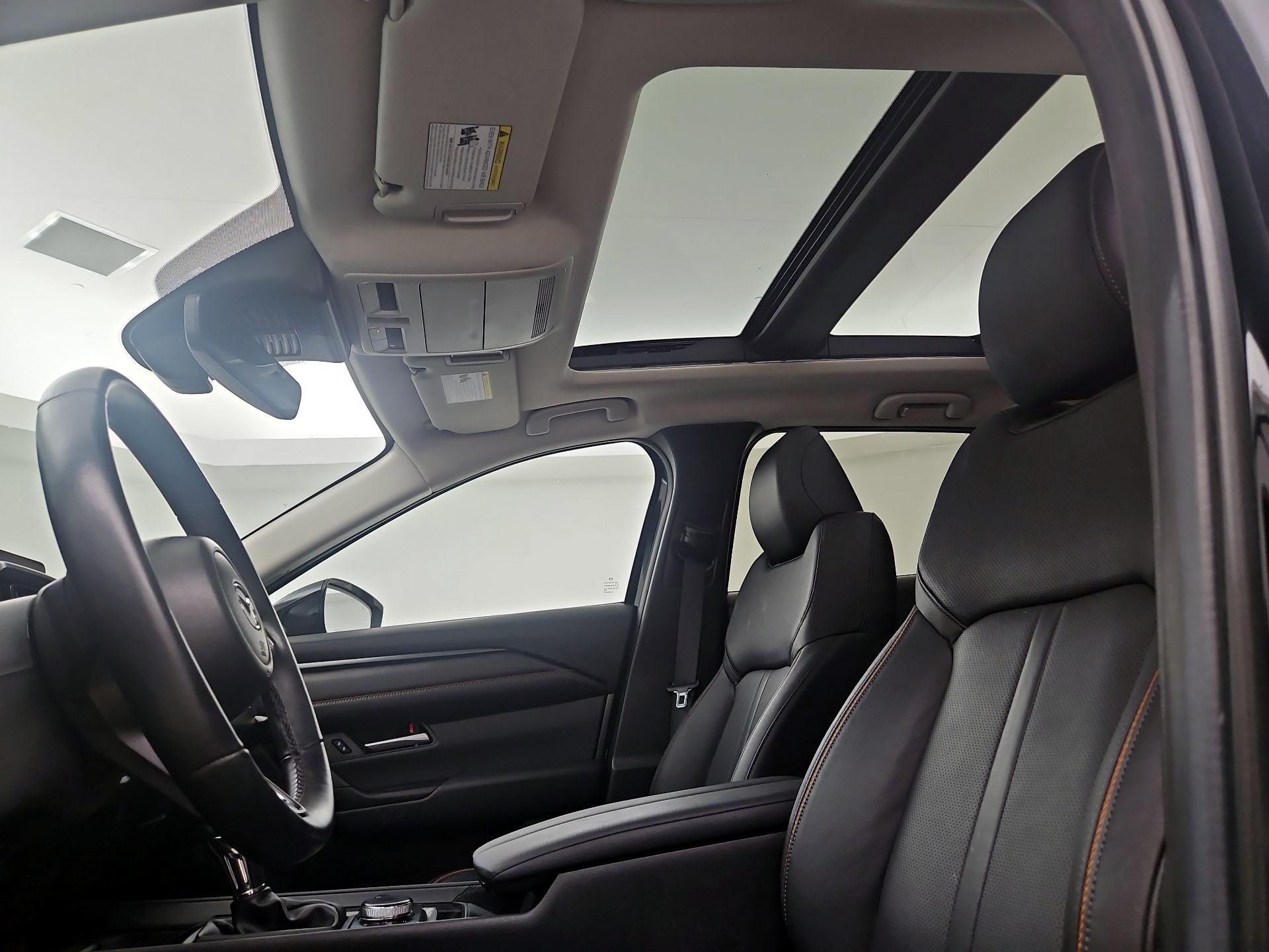 Thumbnail: 2026 Mazda CX-50 - 19