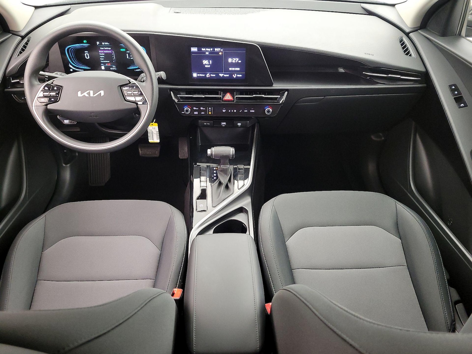 2026 Kia Niro LX - Photo 10