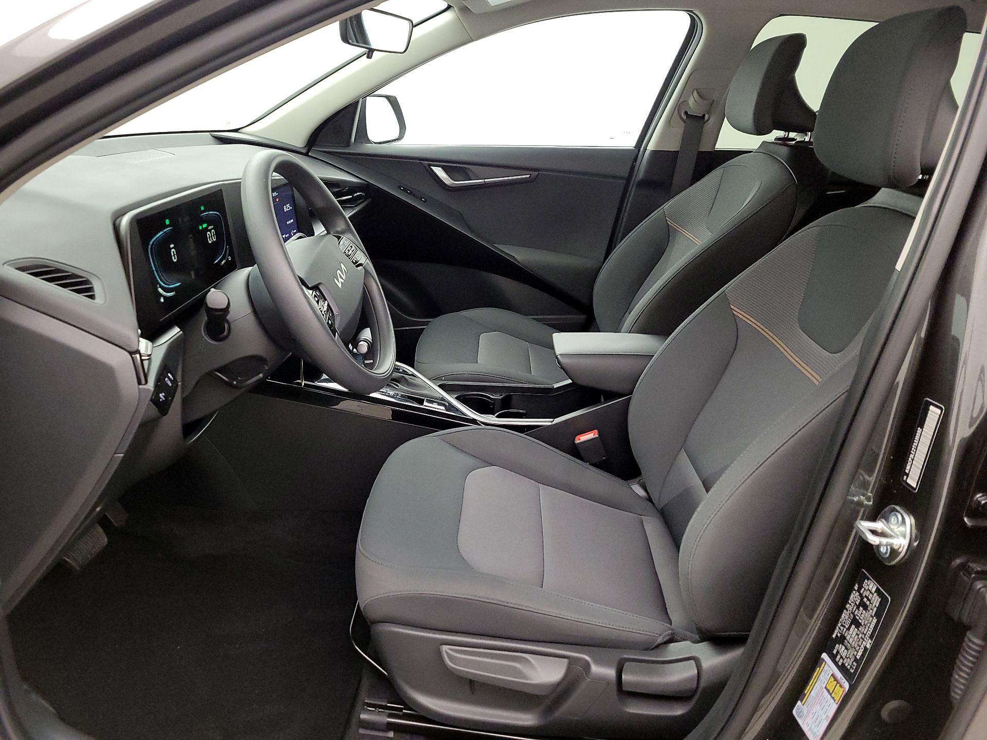 Thumbnail: 2026 Kia Niro - 11