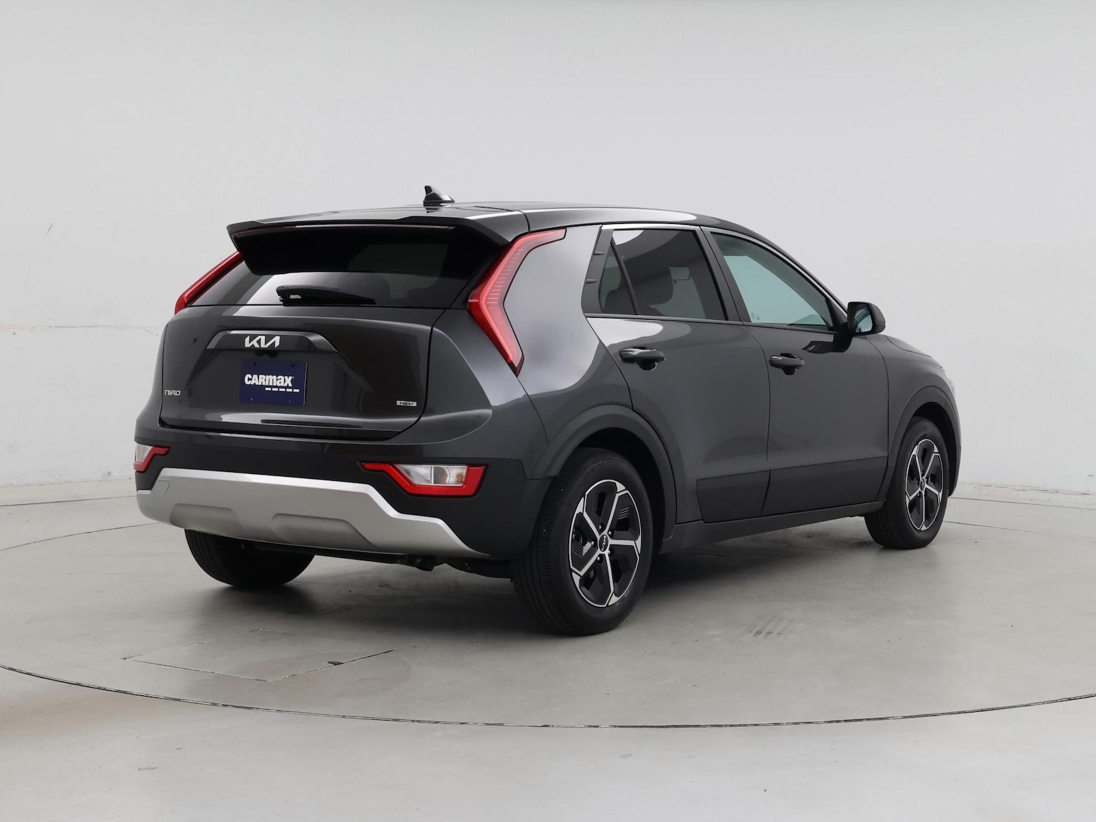 2026 Kia Niro LX - Photo 9