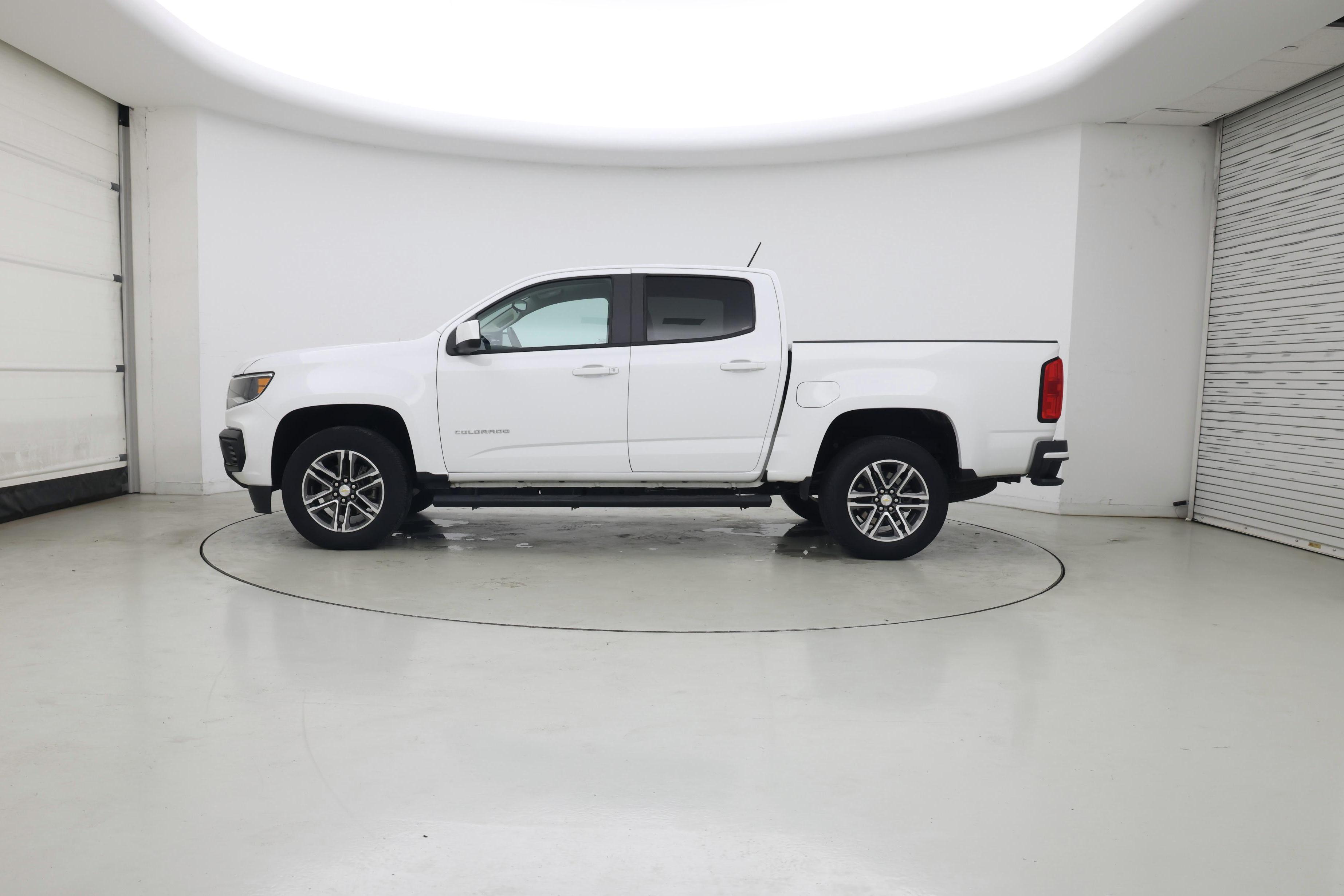 Thumbnail: 2021 Chevrolet Colorado - 3