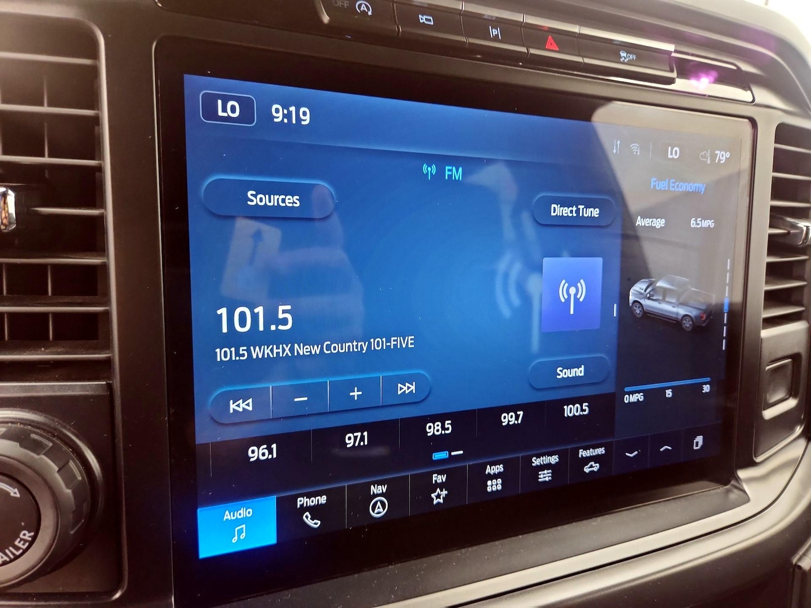 2024 Ford F-150 XLT - Photo 17