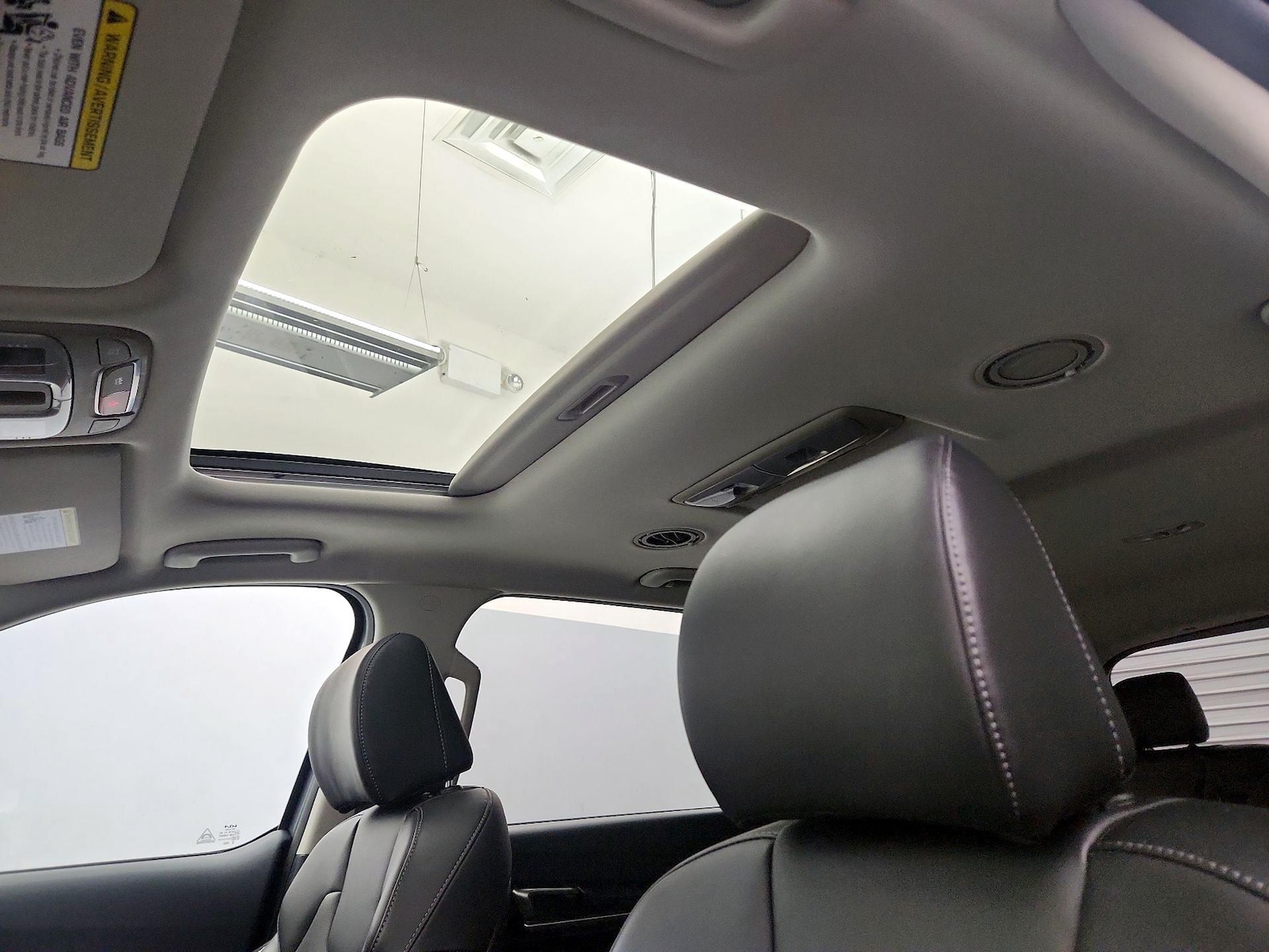 2025 Kia Telluride S - Photo 21