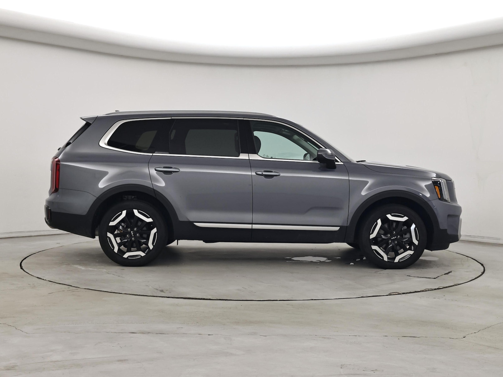 2025 Kia Telluride S - Photo 8