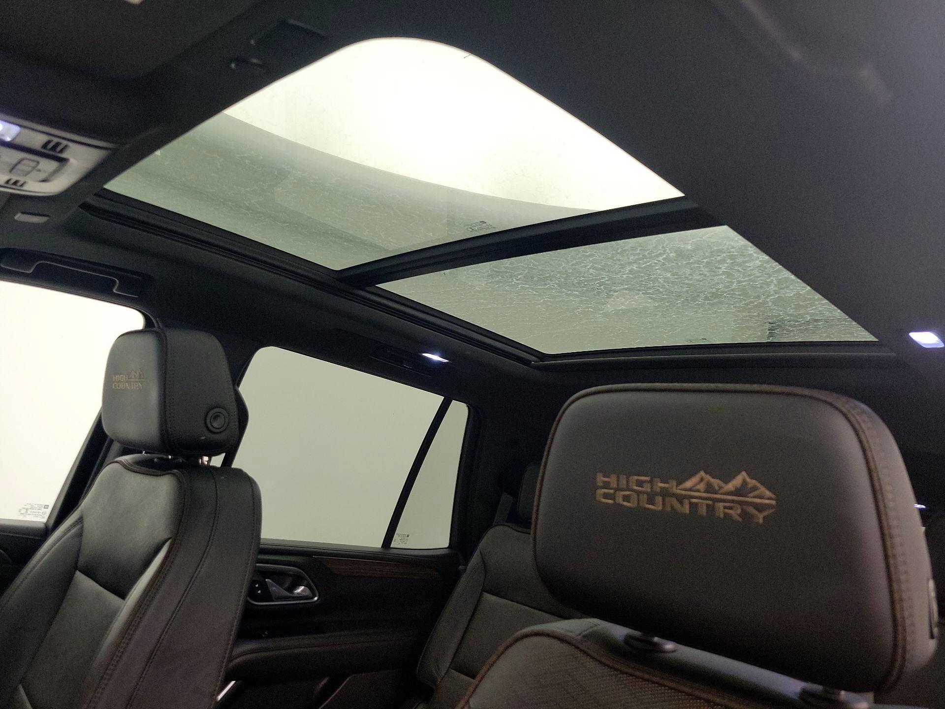 Thumbnail: 2021 Chevrolet Tahoe - 20