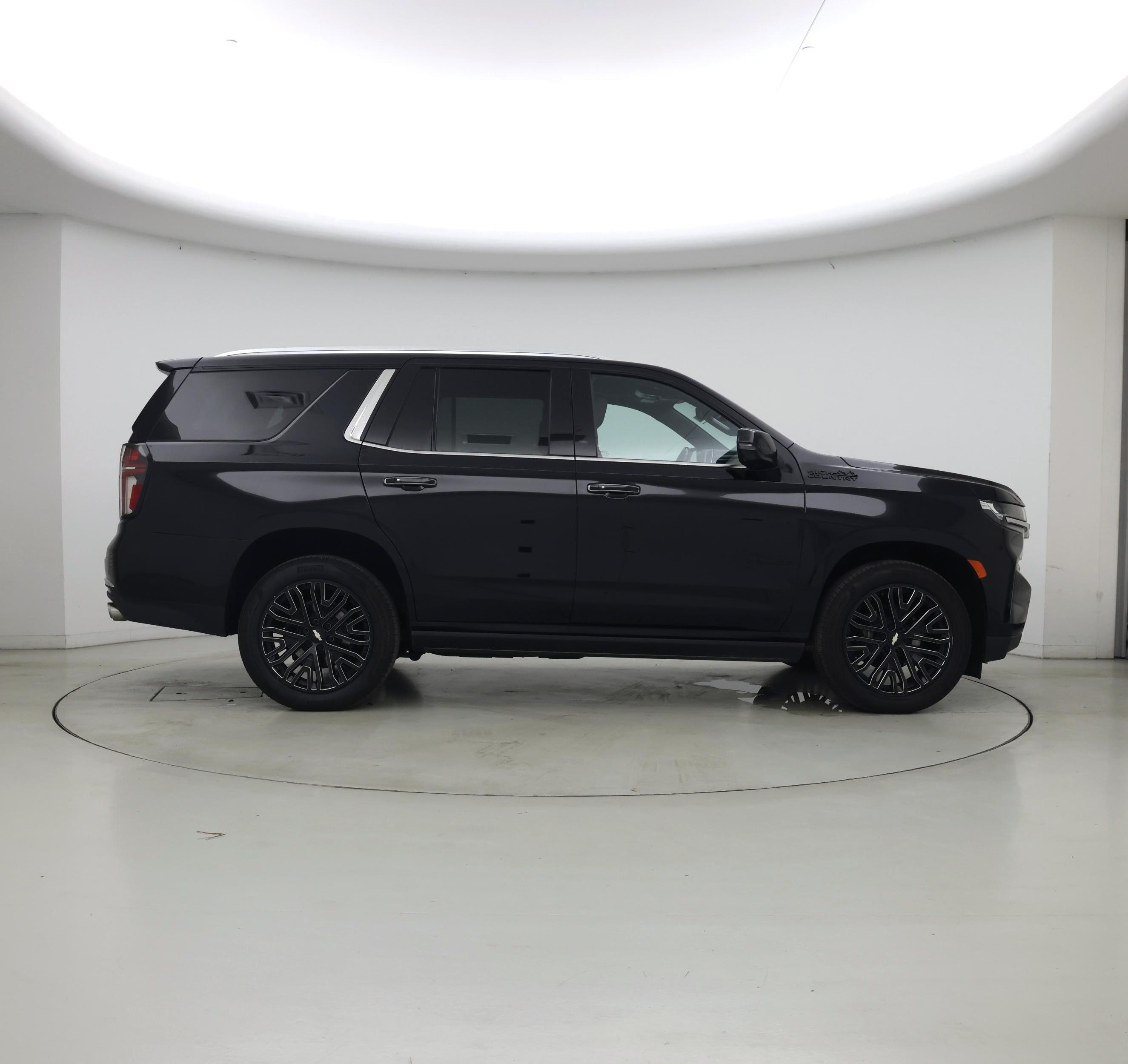 Thumbnail: 2021 Chevrolet Tahoe - 7