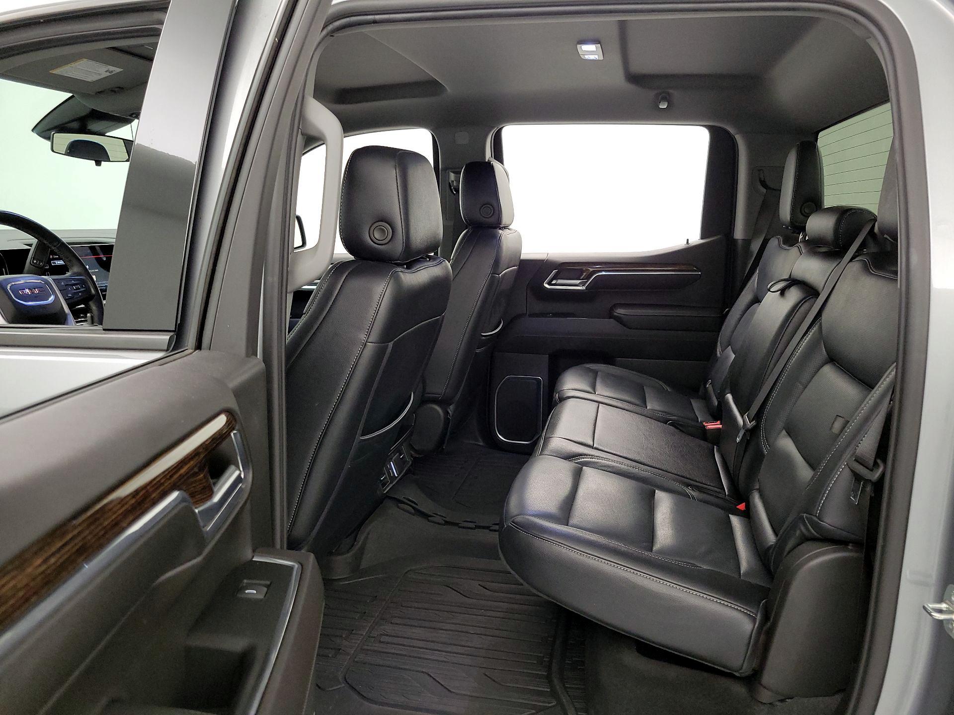Thumbnail: 2023 GMC Sierra 1500 - 19