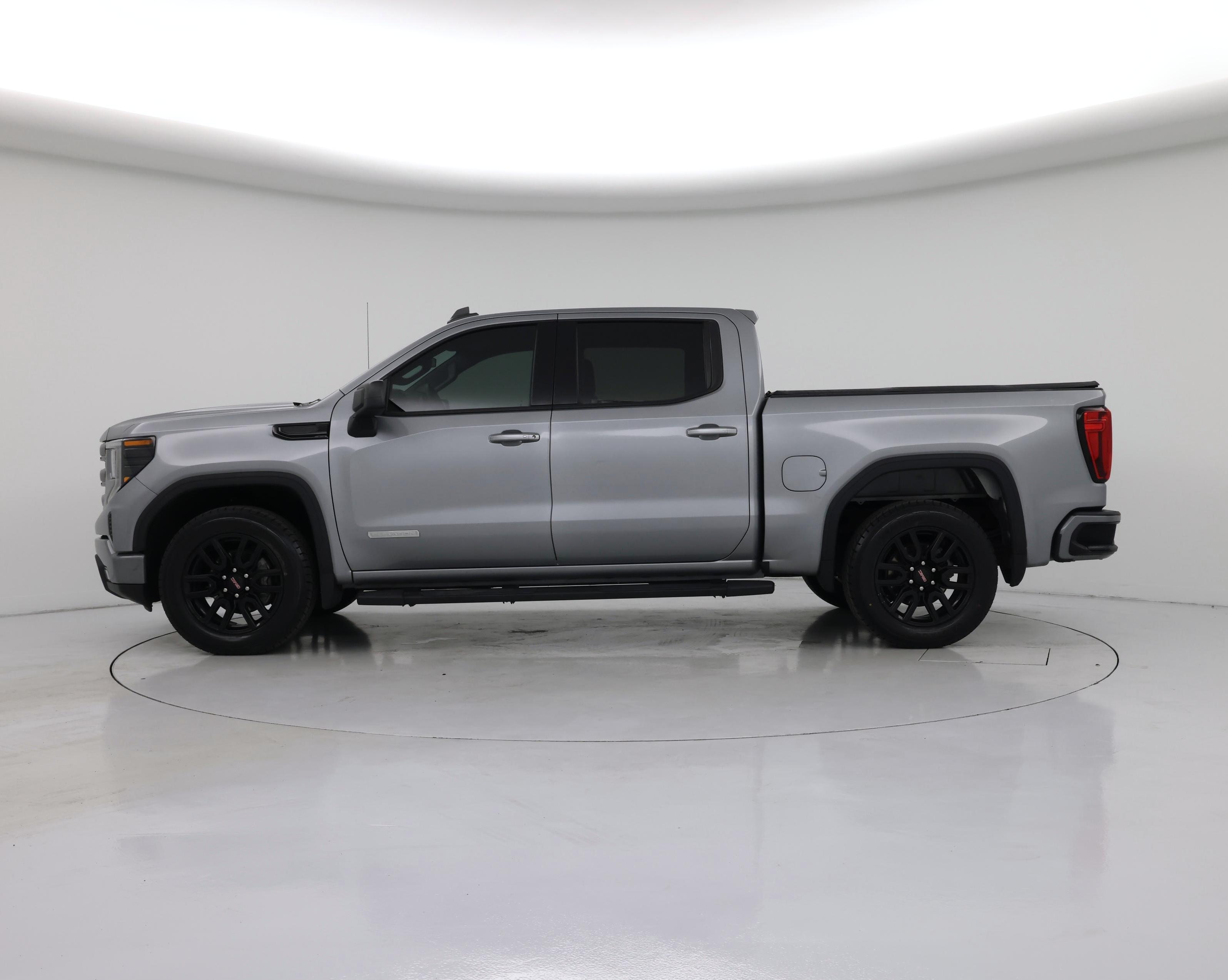 Thumbnail: 2023 GMC Sierra 1500 - 3