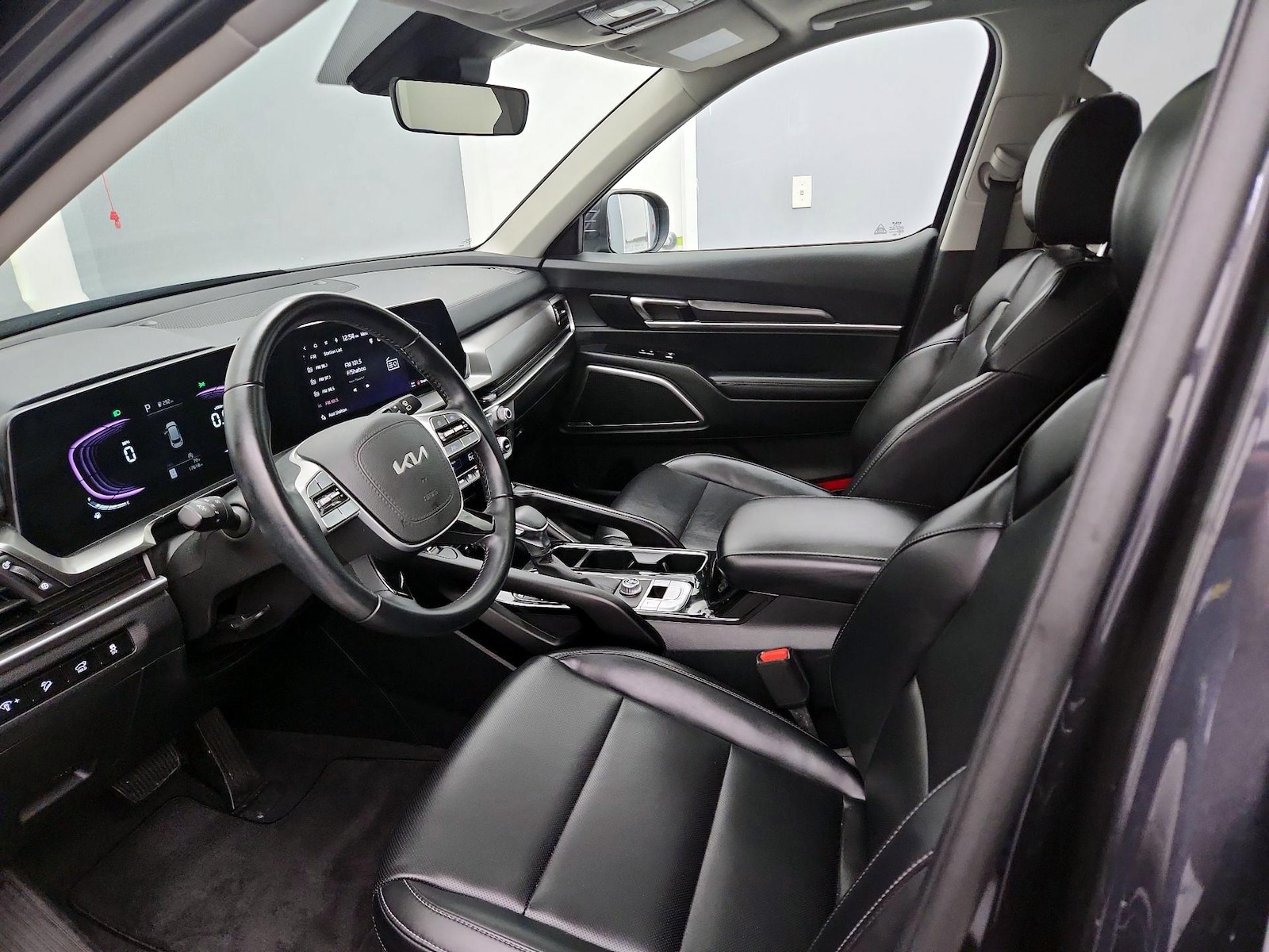 2025 Kia Telluride S - Photo 12