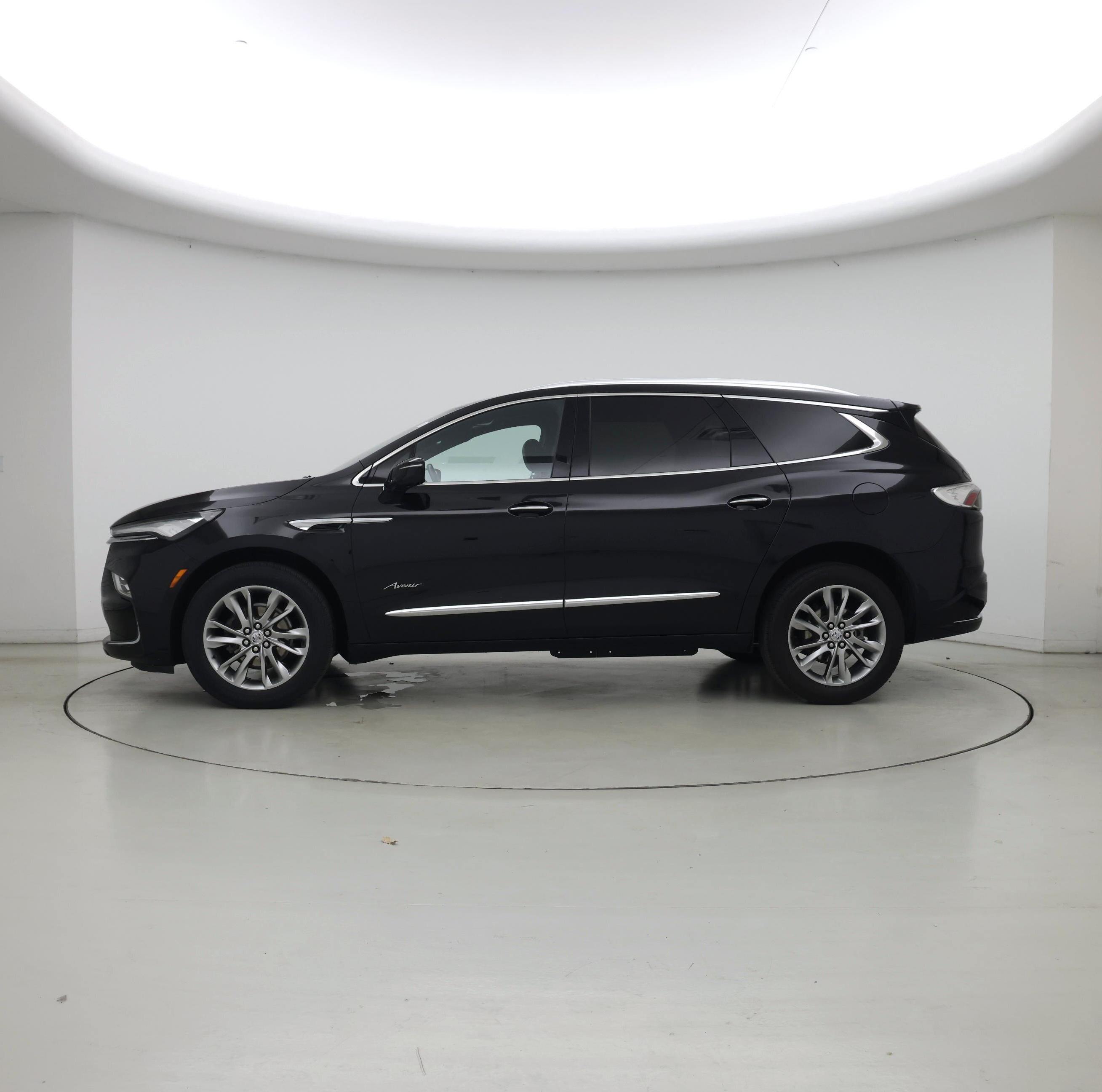 Thumbnail: 2023 Buick Enclave - 3