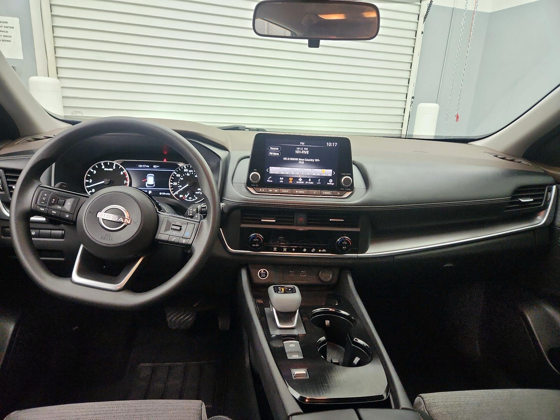 Thumbnail: 2023 Nissan Rogue - 9