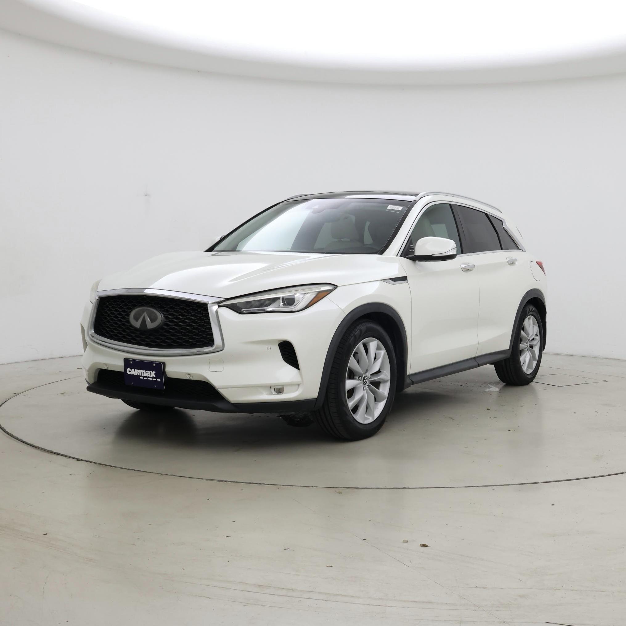 Thumbnail: 2019 INFINITI QX50 - 4