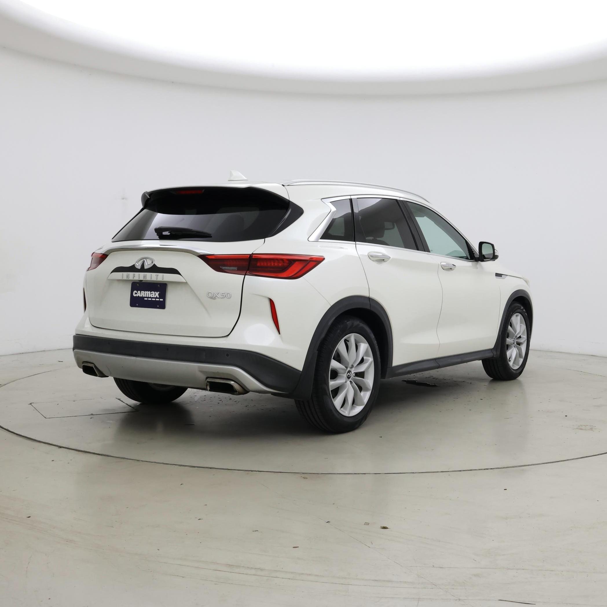 Thumbnail: 2019 INFINITI QX50 - 8