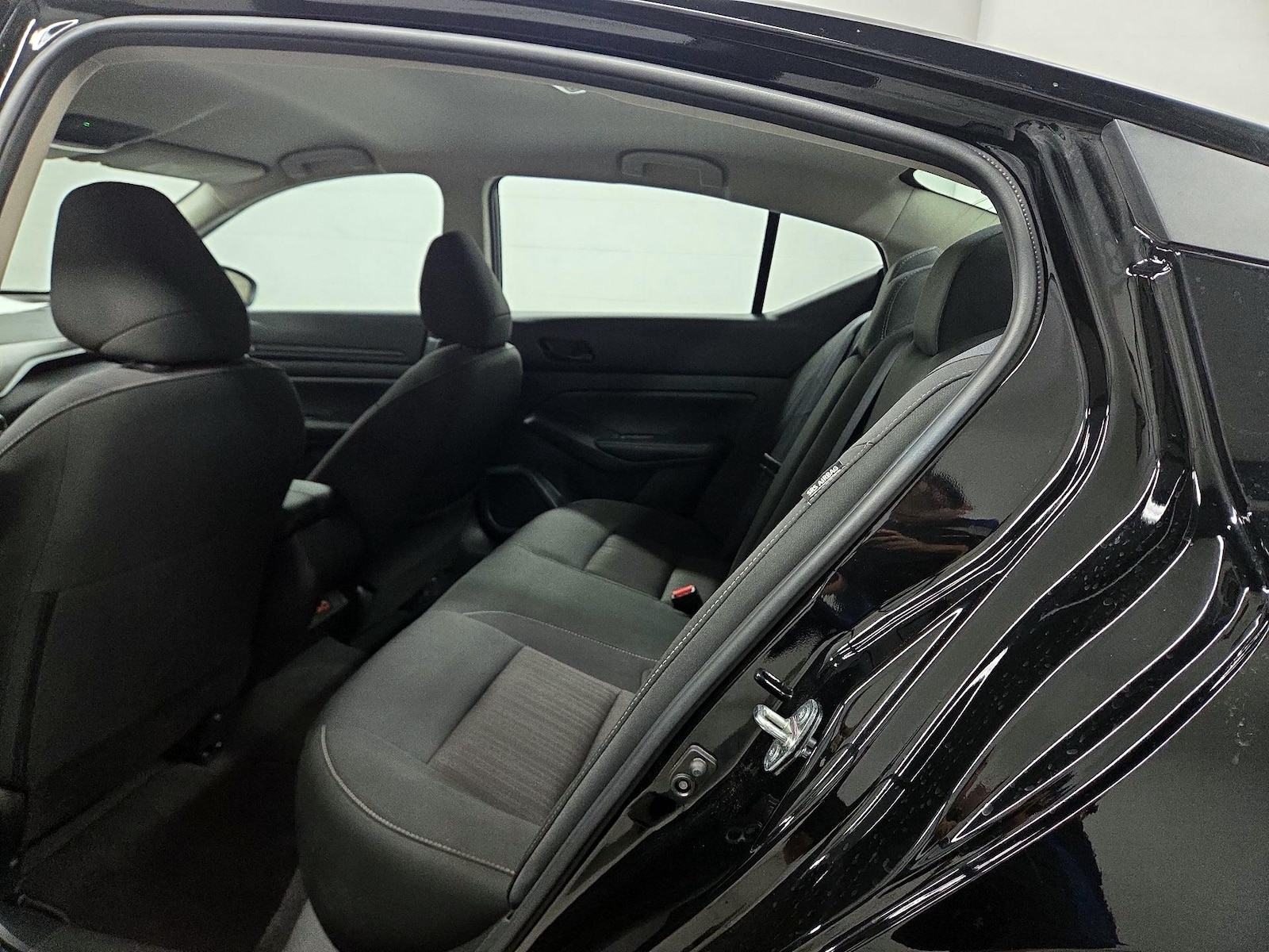 2025 Nissan Altima SV - Photo 16